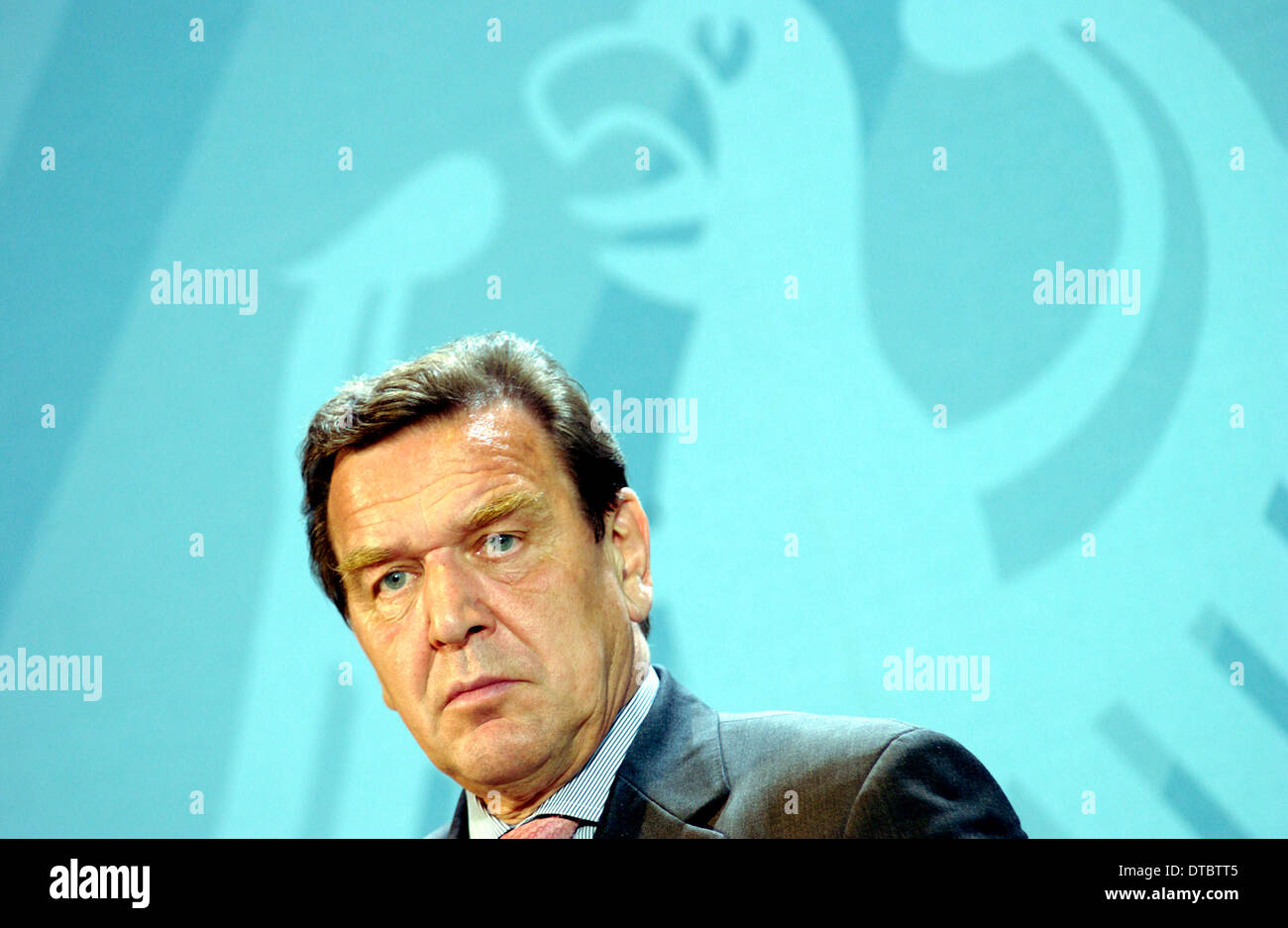 Chancellor Gerhard Schroeder Spd Stockfotos und -bilder Kaufen - Alamy