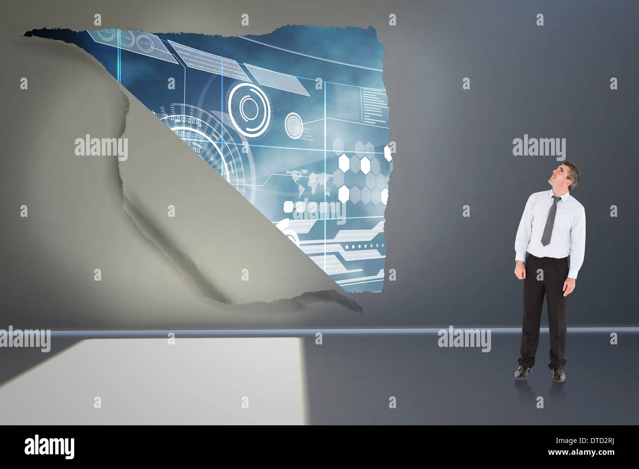 Zusammengesetztes Bild des Kaufmanns nachschlagen Stockfoto