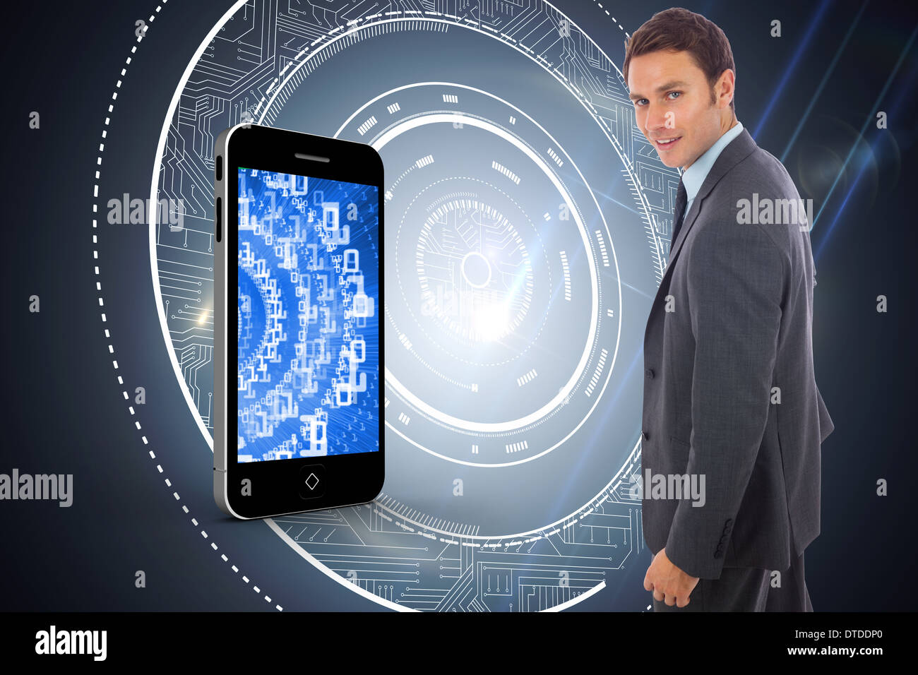 Zusammengesetztes Bild fröhlich schön Kaufmanns stehen Stockfoto