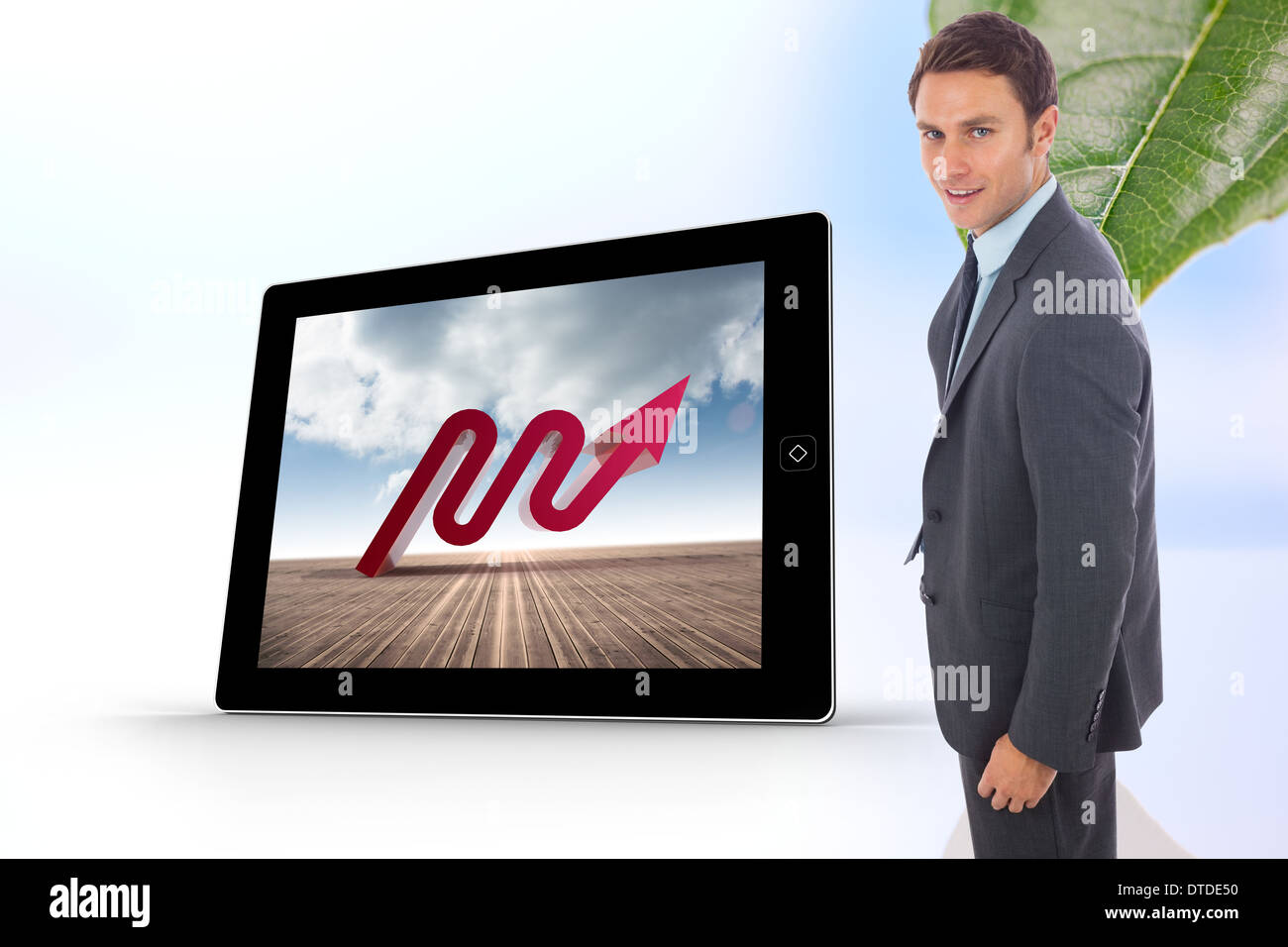 Zusammengesetztes Bild fröhlich schön Kaufmanns stehen Stockfoto