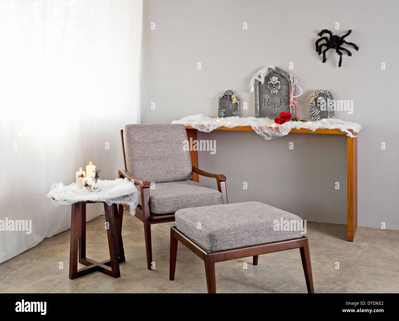 Graue Polsterstuhl in Halloween FCB Stockfoto