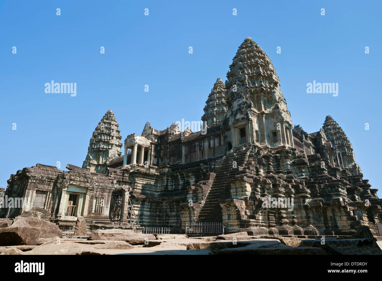Blick auf die zentrale Tempelanlage von Angkor Wat, Kambodscha Stockfoto