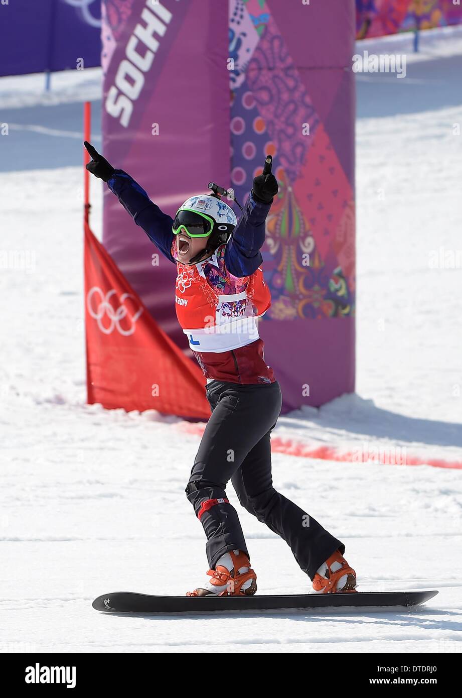 Eva Samkova (CZE) feiert sie überquert die Ziellinie um GOLD zu gewinnen. Womens Snowbboard Cross - Rosa Khutor Extreme Park - Sotschi - Russland - 16.02.2014 Stockfoto