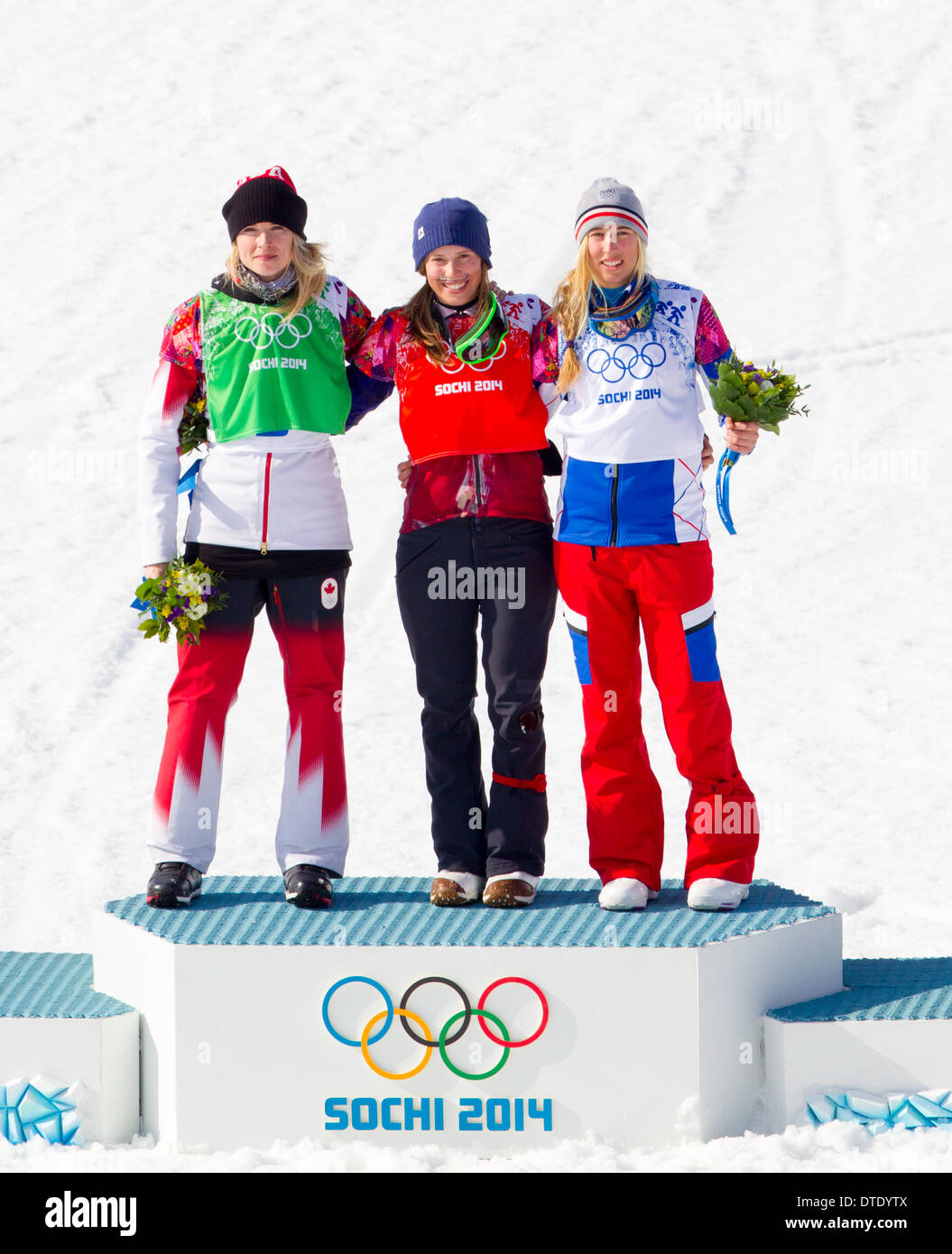 Sotschi, Russland, Rosa Khutor Extreme Park. 16. Februar 2014. Podium (LtoR): Dominique Maltais (CAN-Silber), Eva Samkova (CZE-Gold) und Chloe Trespeuch (FRA-Bronze) an die Olympische Spiele XXII Sotschi, Russland. Bildnachweis: Aktion Plus Sport/Alamy Live-Nachrichten Stockfoto