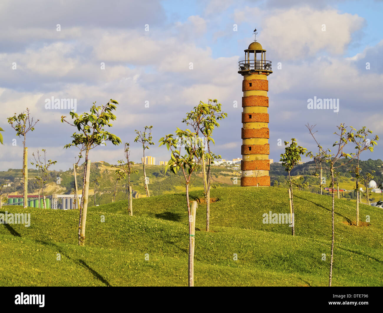 Kleinen alten Leuchtturm in Belem, Lissabon, Portugal Stockfoto