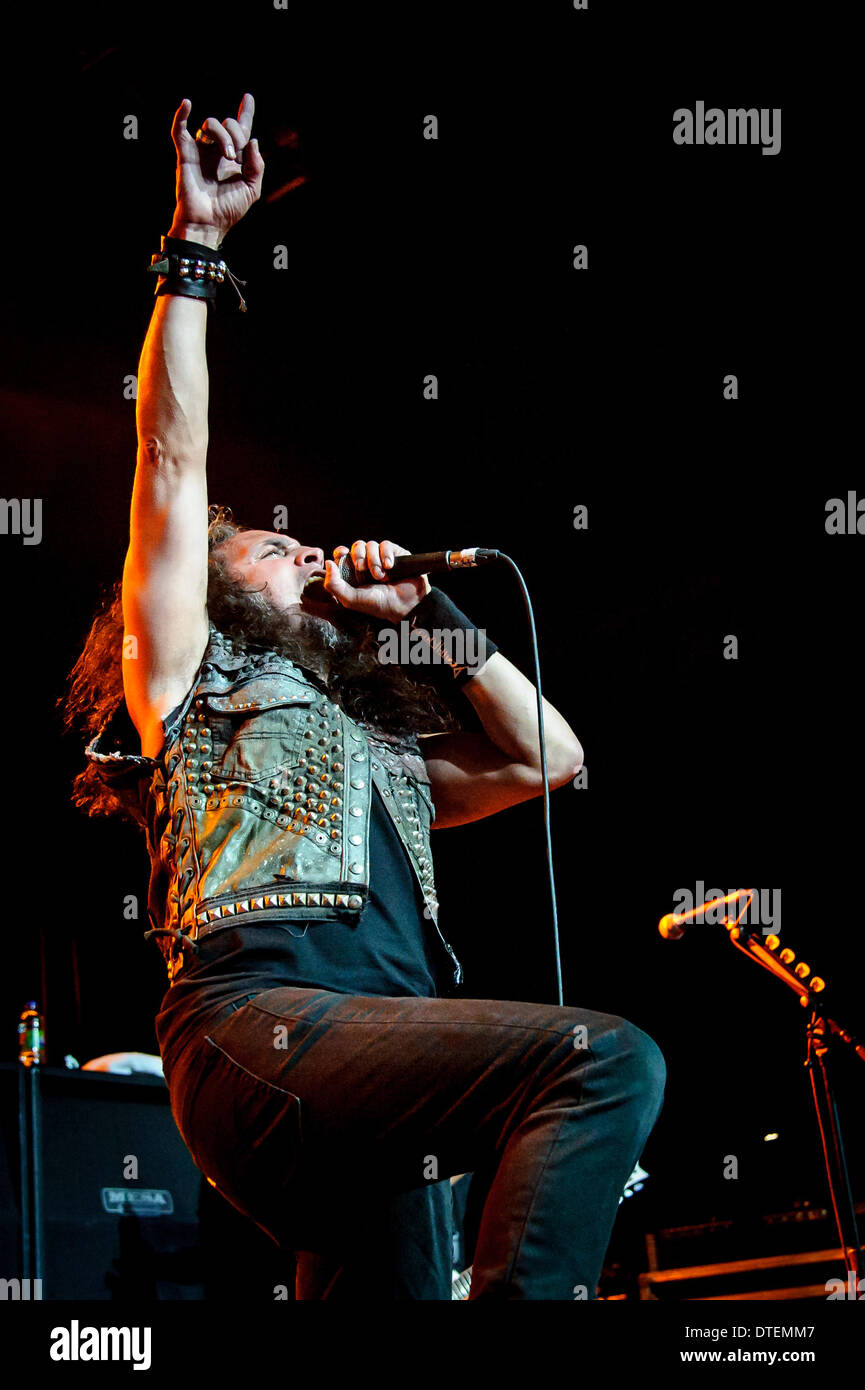 Toronto, Ontario, Kanada. 16. Februar 2014. Amerikanischen thrash-Metal-Band Death Angel Sound Academy in Tronto durchgeführt. Bandmitglieder: ROB CAVESTANY, MARK OSEGUEDA, TED AGUILAR, WILL CARROLL, DAMIEN SISSON Credit: Igor Vidyashev/ZUMAPRESS.com/Alamy Live News Stockfoto