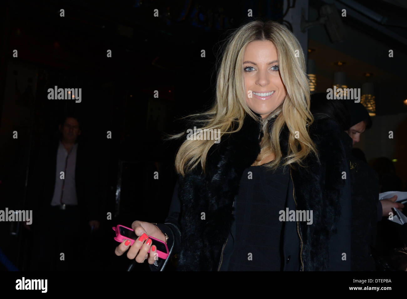 London England, 16. Februar 2014: Olivia Palermo besucht die Fashion TV in Partnerschaft mit Starr Parteien Host Herbst/Winter 2014 Modeschau zugunsten der MTV Staying Alive Stiftung Café de Paris, in London. Bildnachweis: Siehe Li/Alamy Live News Stockfoto