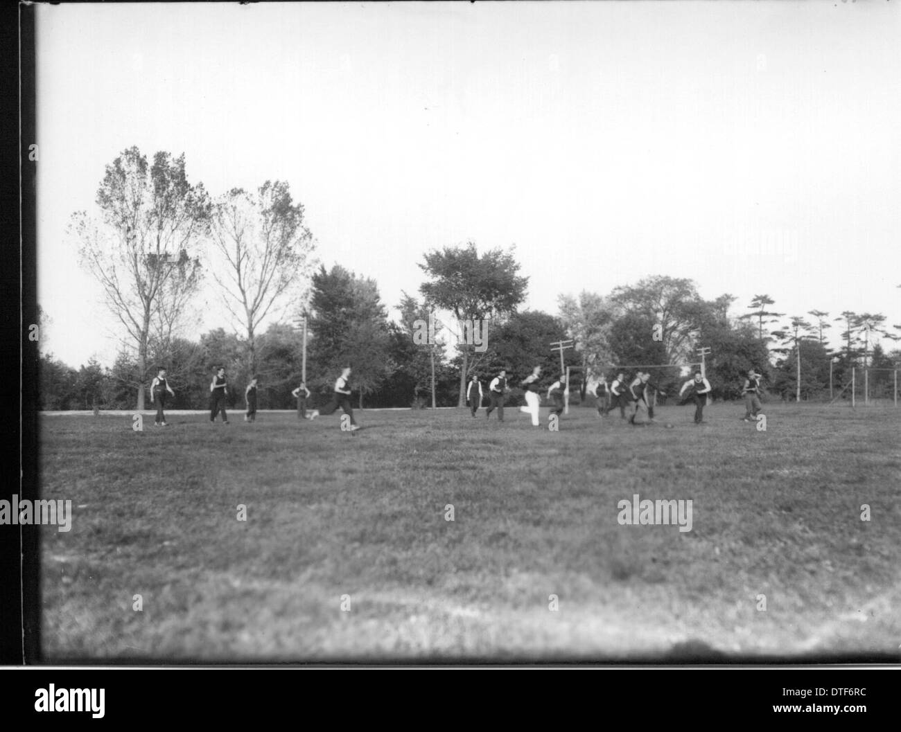 Fußball Team Match Aktion erschossen 1921 Stockfoto