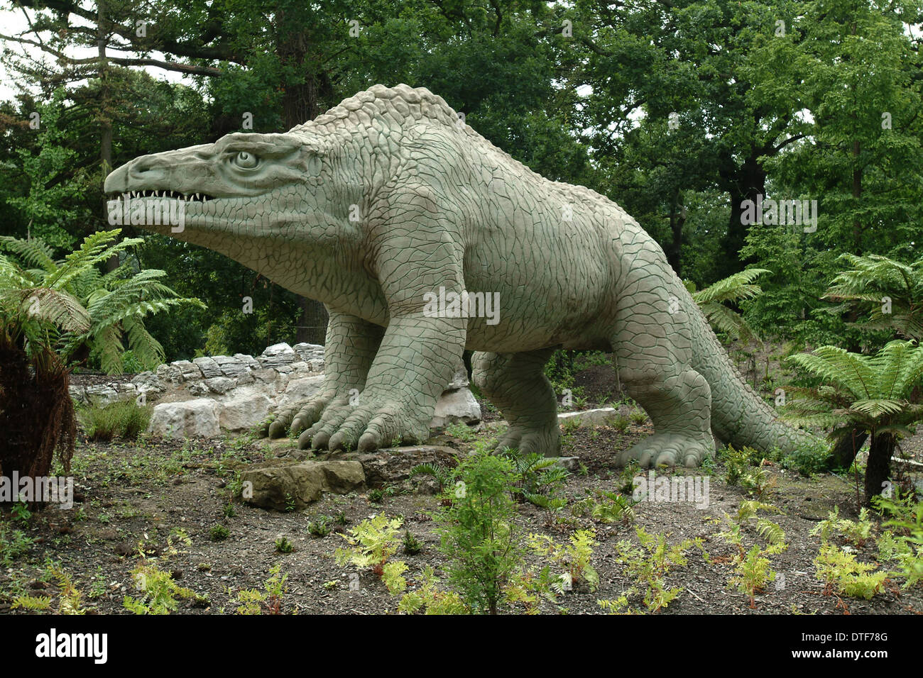 Crystal Palace-Dinosaurier-Modelle Stockfoto