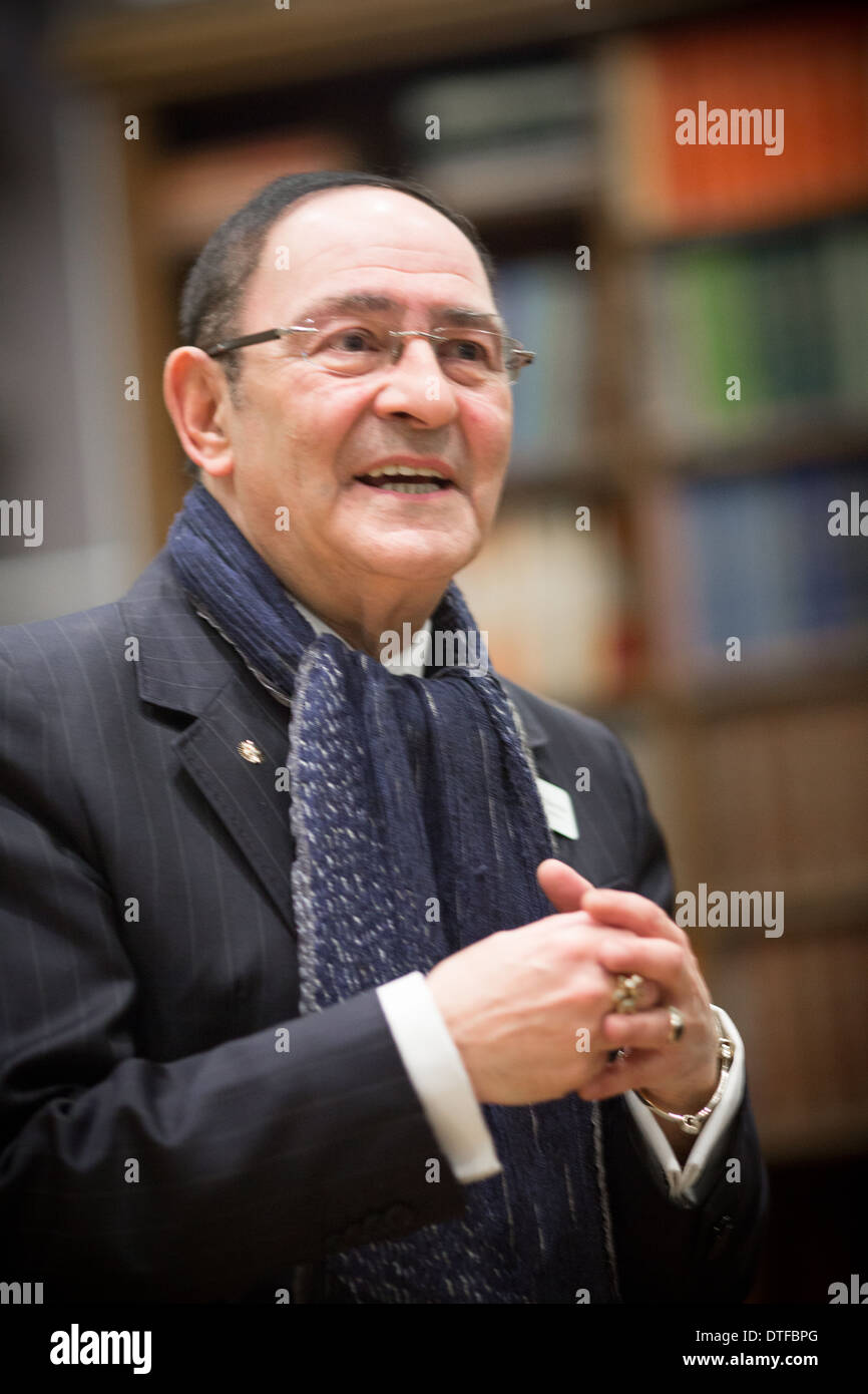 Sir Howard Bernstein ist ein Beamter, der Chief Executive von Manchester City Council in Manchester Town Hall. Stockfoto