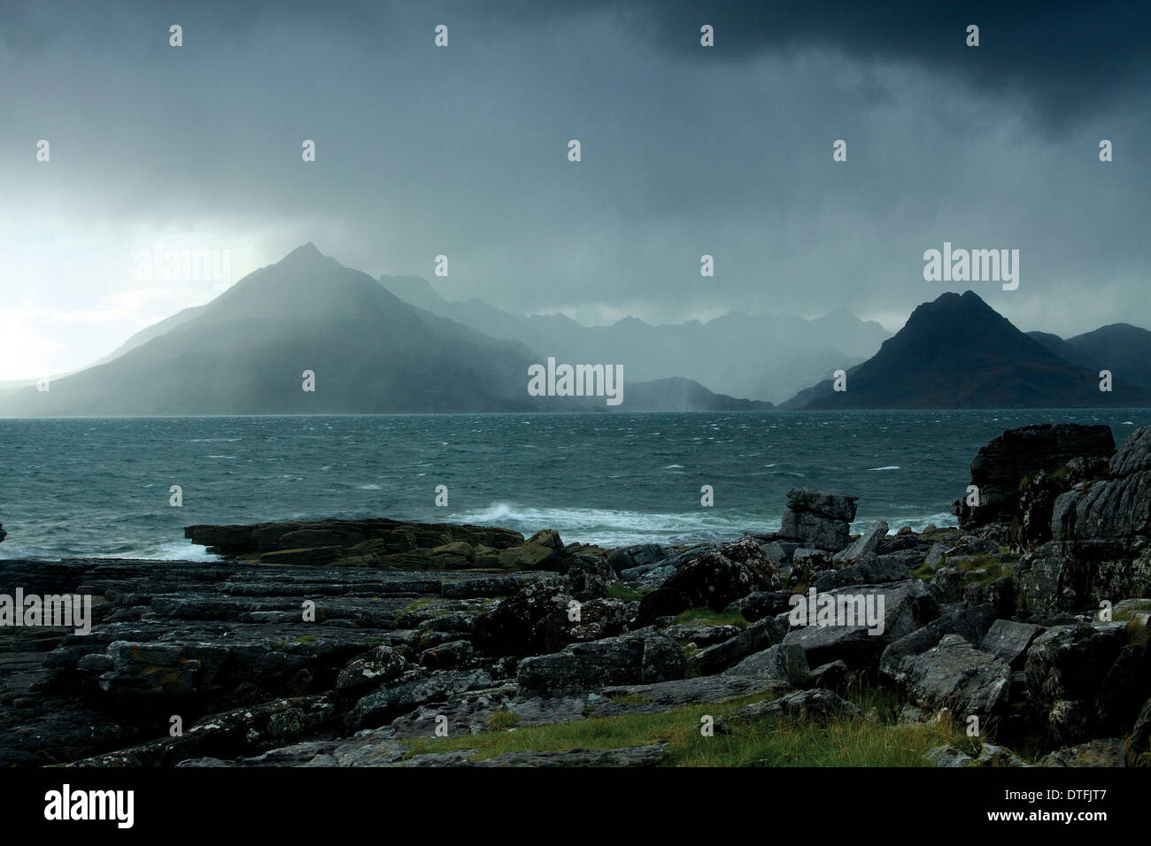Die schwarzen Cuillin und Loch Scavaig von Elgol, Isle Of Skye, innere Hebriden, Highland Stockfoto
