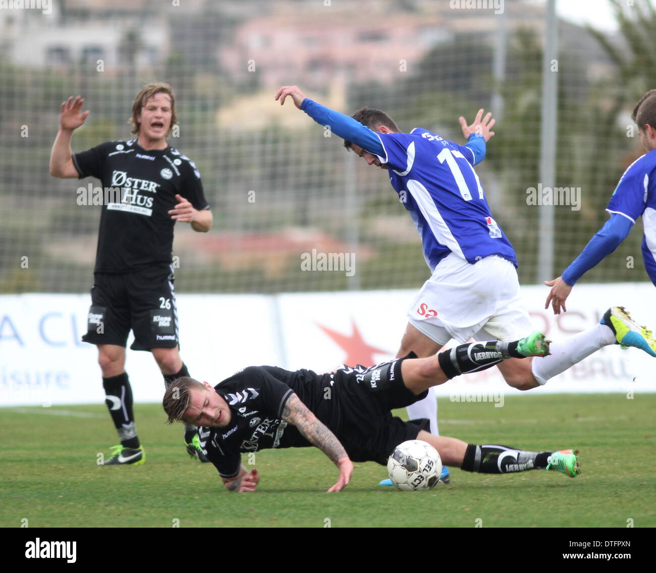 La Manga Spanien 17 Februar 2014 Sandnes Ulf Gegen Sarpsborg 08 Beide Von Norwegens Eliteserian Freundlich Vorsaison Im La Manga Club Spanien Erik Tonne Sandnes Ulf Wird Gesendet Von Steffen Ernemann Sarpsborg