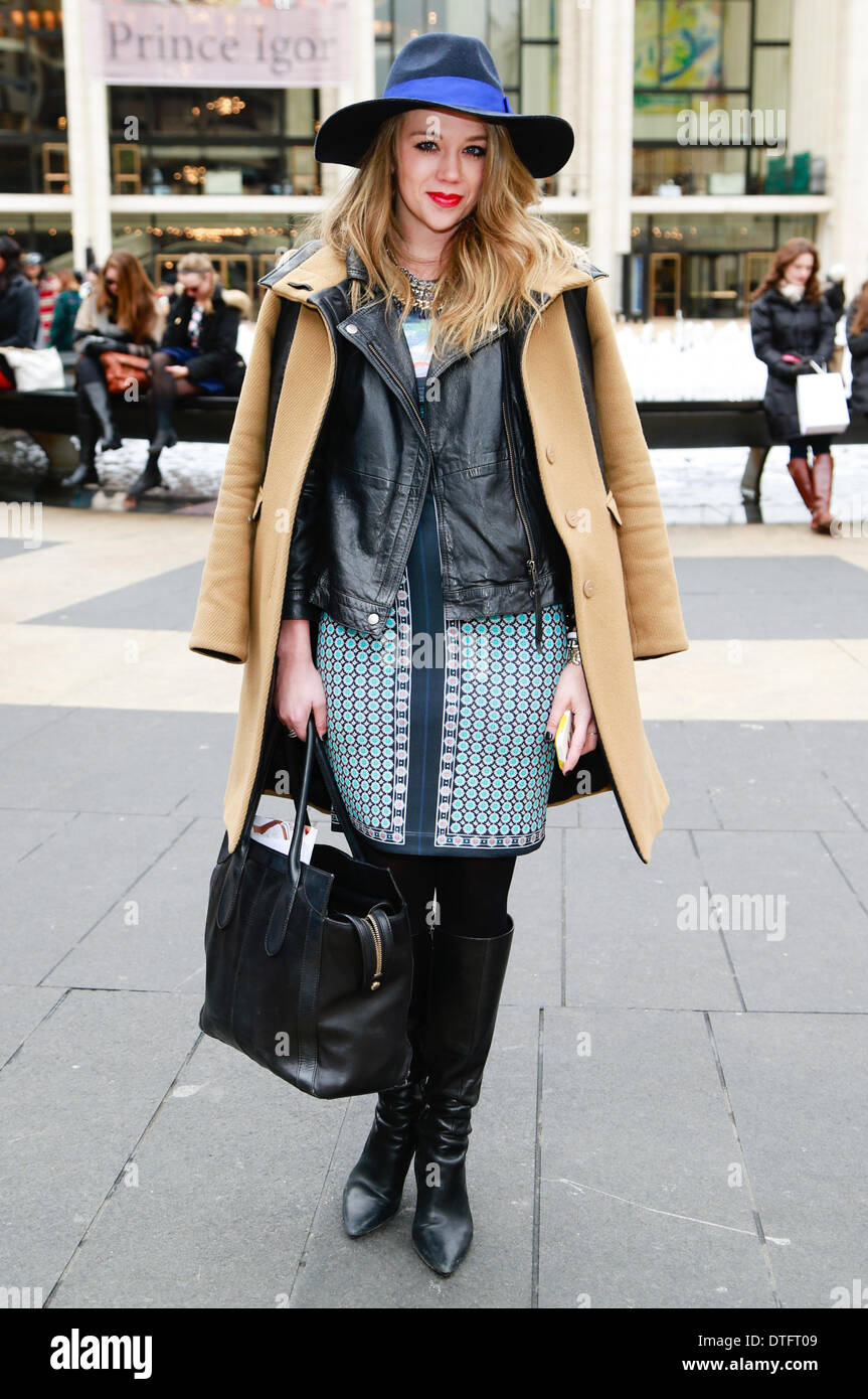 Gwen Rahn Ankunft bei der Herve Leger-Modenschau in New York City - 8. Februar 2014 - Foto: Start-und Landebahn Manhattan/Charles Eshelman/Picture Alliance Stockfoto