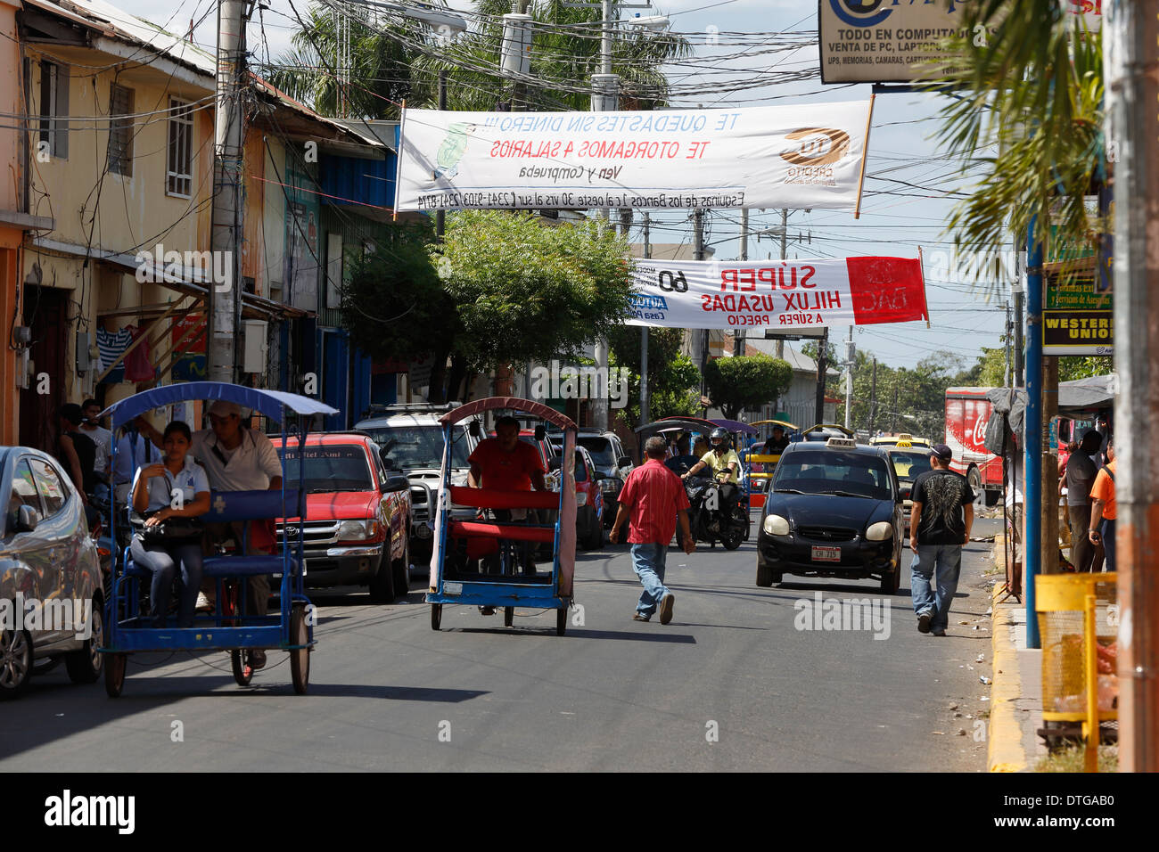 Straßenszene, Chinandega Nicaragua beschäftigt Stockfoto