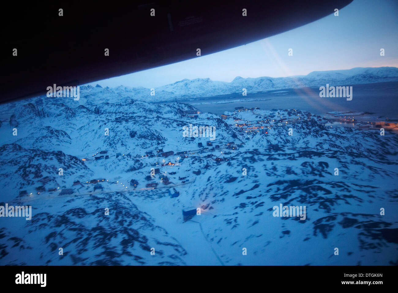 Grönland-Fjorde und Berge mit Schnee Stockfoto