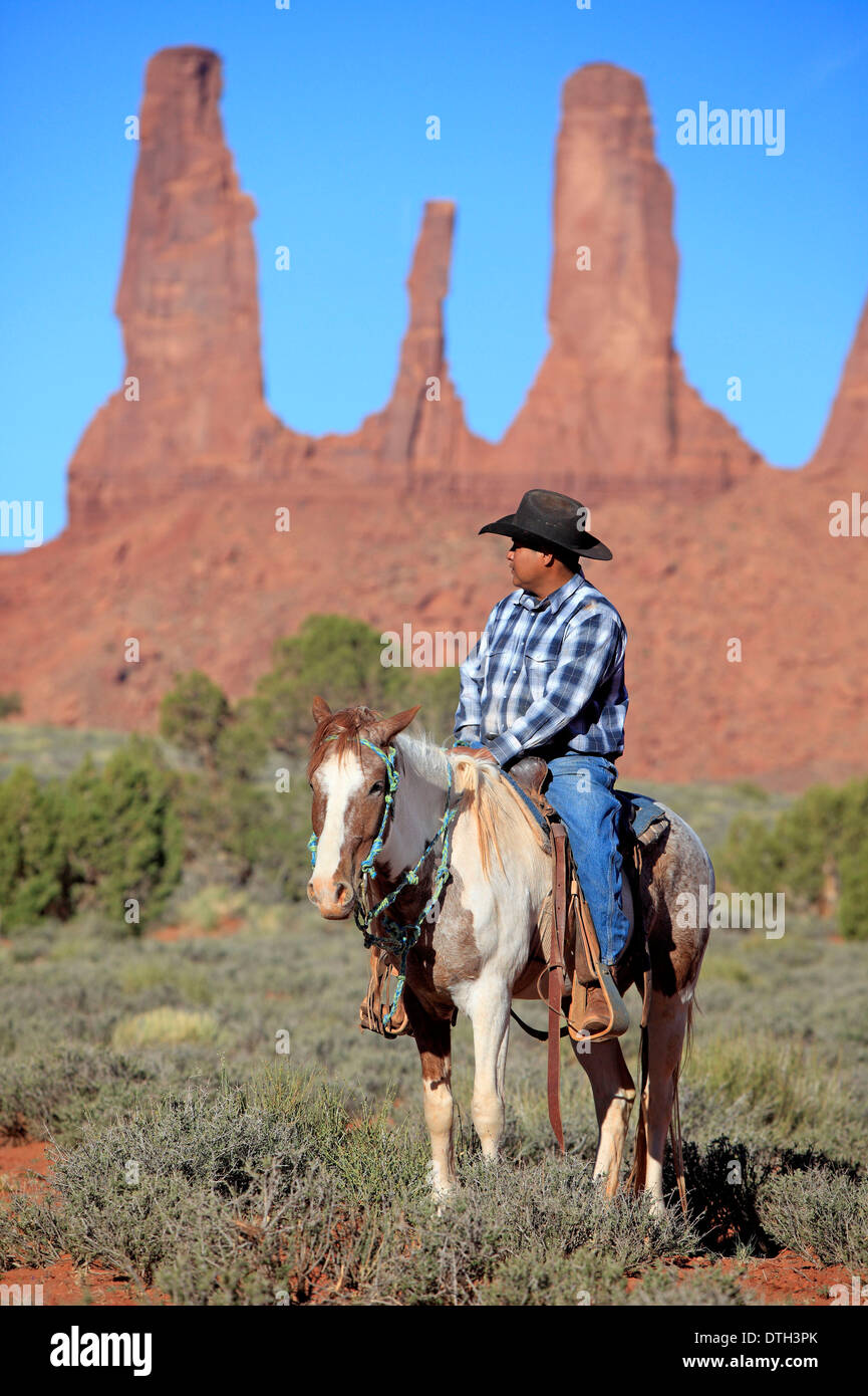 Navajo Cowboy, Mustang, Native American, Monument Valley, Utah, USA Stockfoto