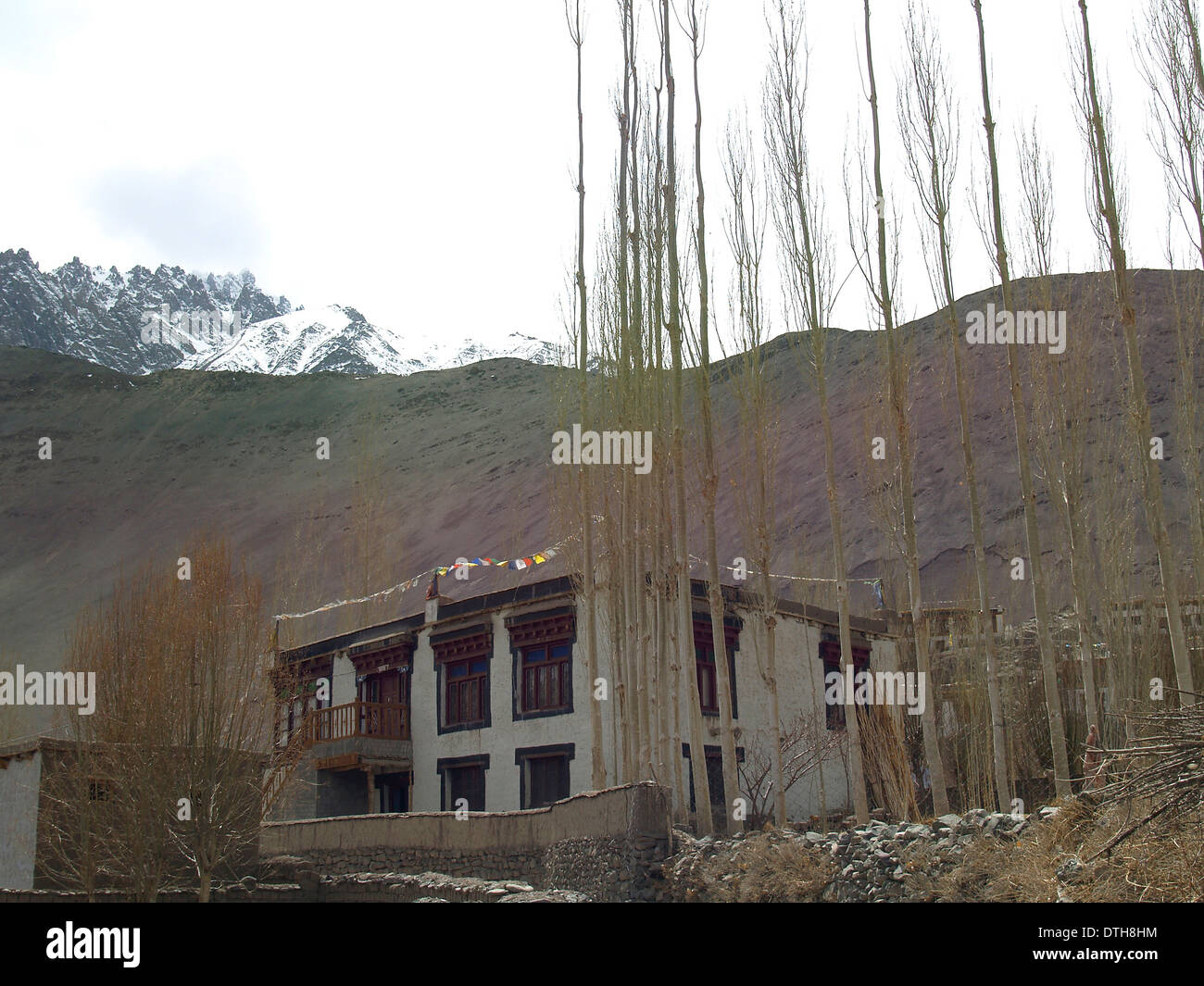 Ein Haus im tibetischen Stil in Alchi, Ladakh, Indien Stockfoto