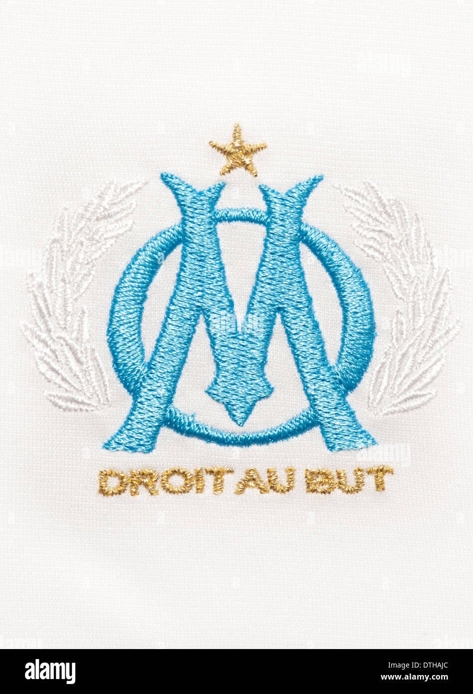 Nahaufnahme von Olympique de Marseille-Fußball-Trikot Stockfoto
