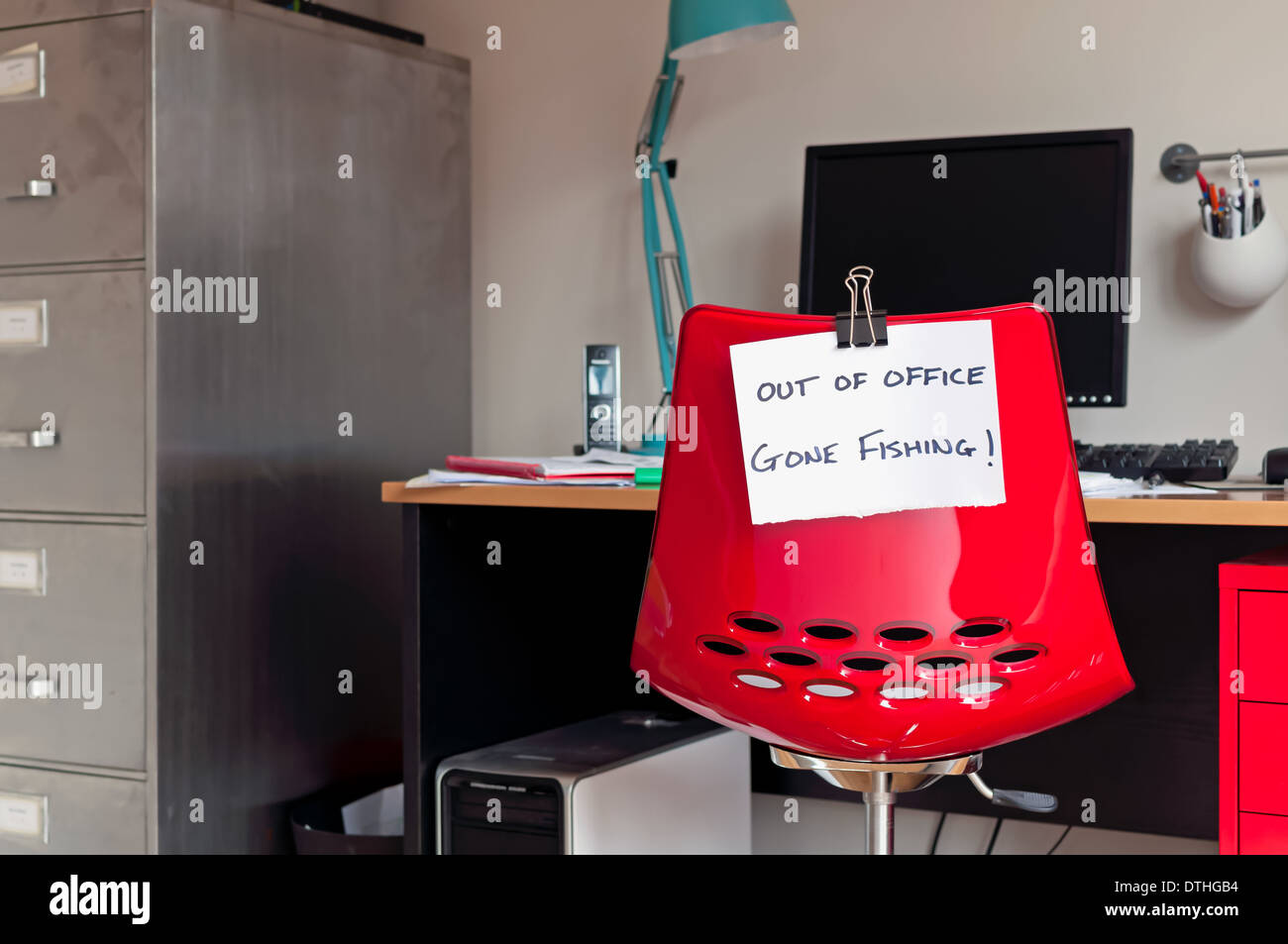 Aus dem Amt. Gone Fishing! Stockfoto