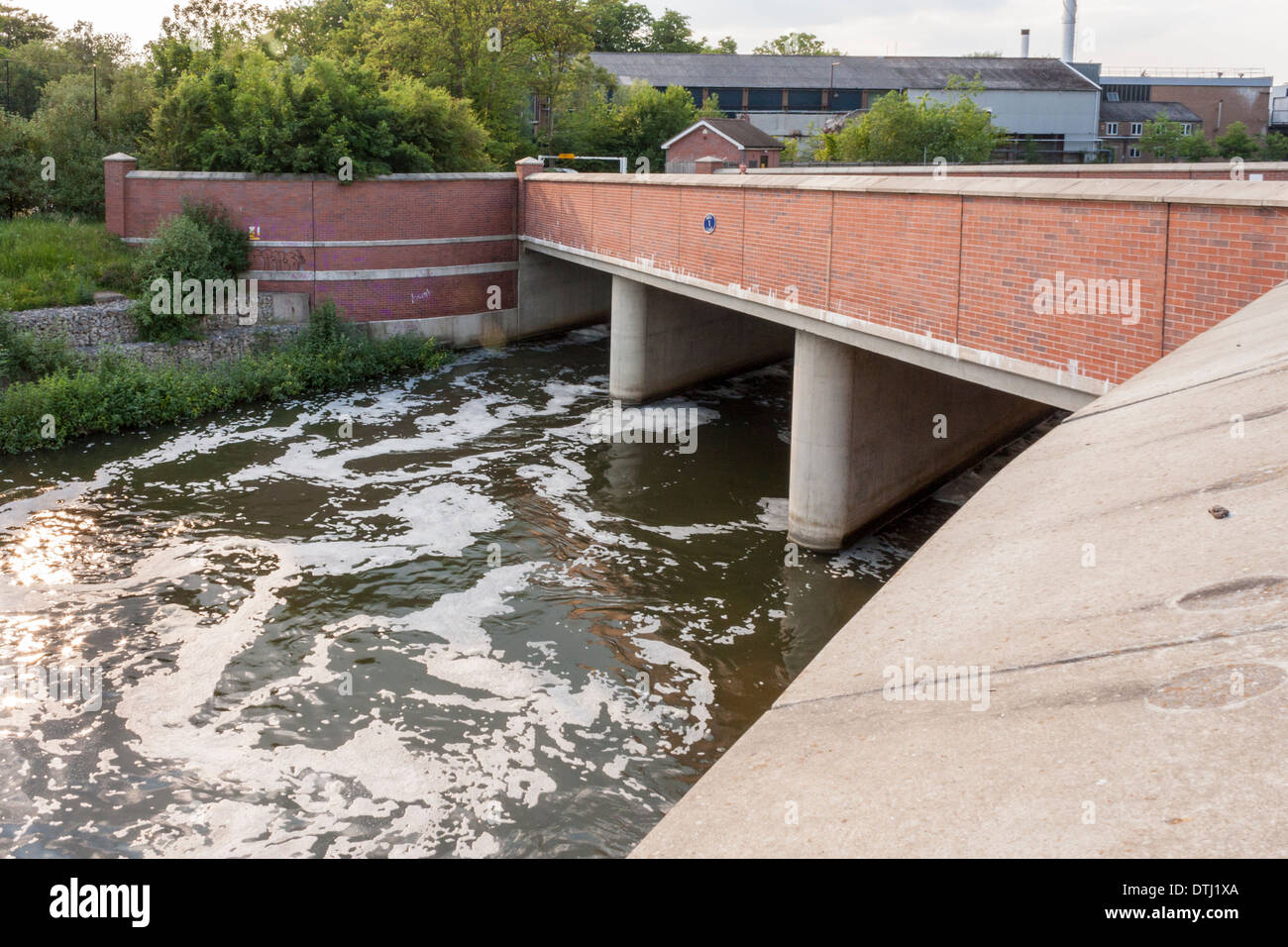 Jubilee River: eine von Menschen verursachte Hochwasser Prävention Schema. Taplow, Buckinghamshire, England, GB, UK. Stockfoto