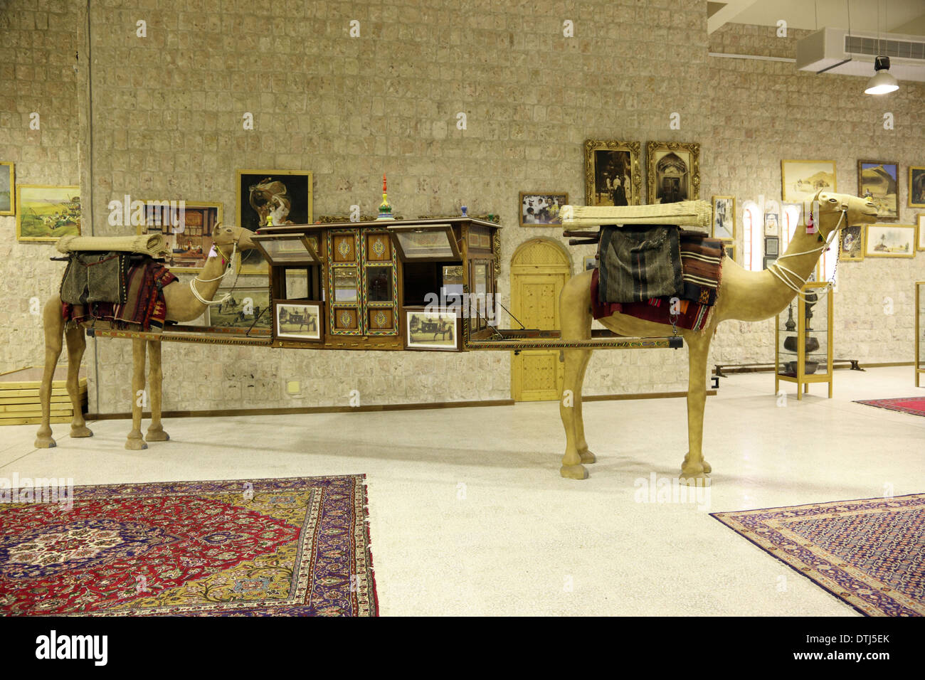 Ausstellung im Musée Scheich Faisal. Doha, Katar, Nahost Stockfoto