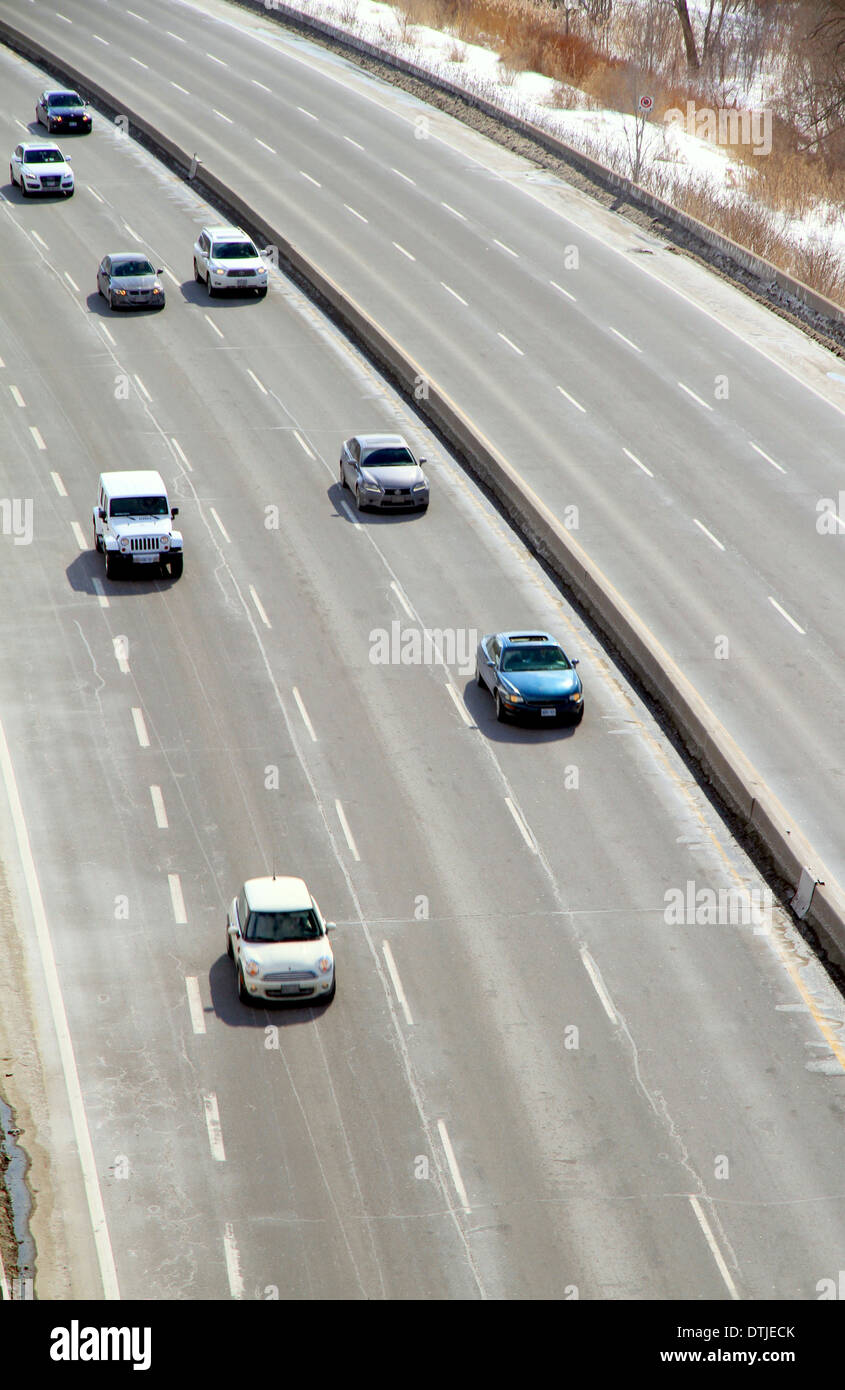 Ein Segment des Don Valley Parkway in Toronto, Kanada Stockfoto