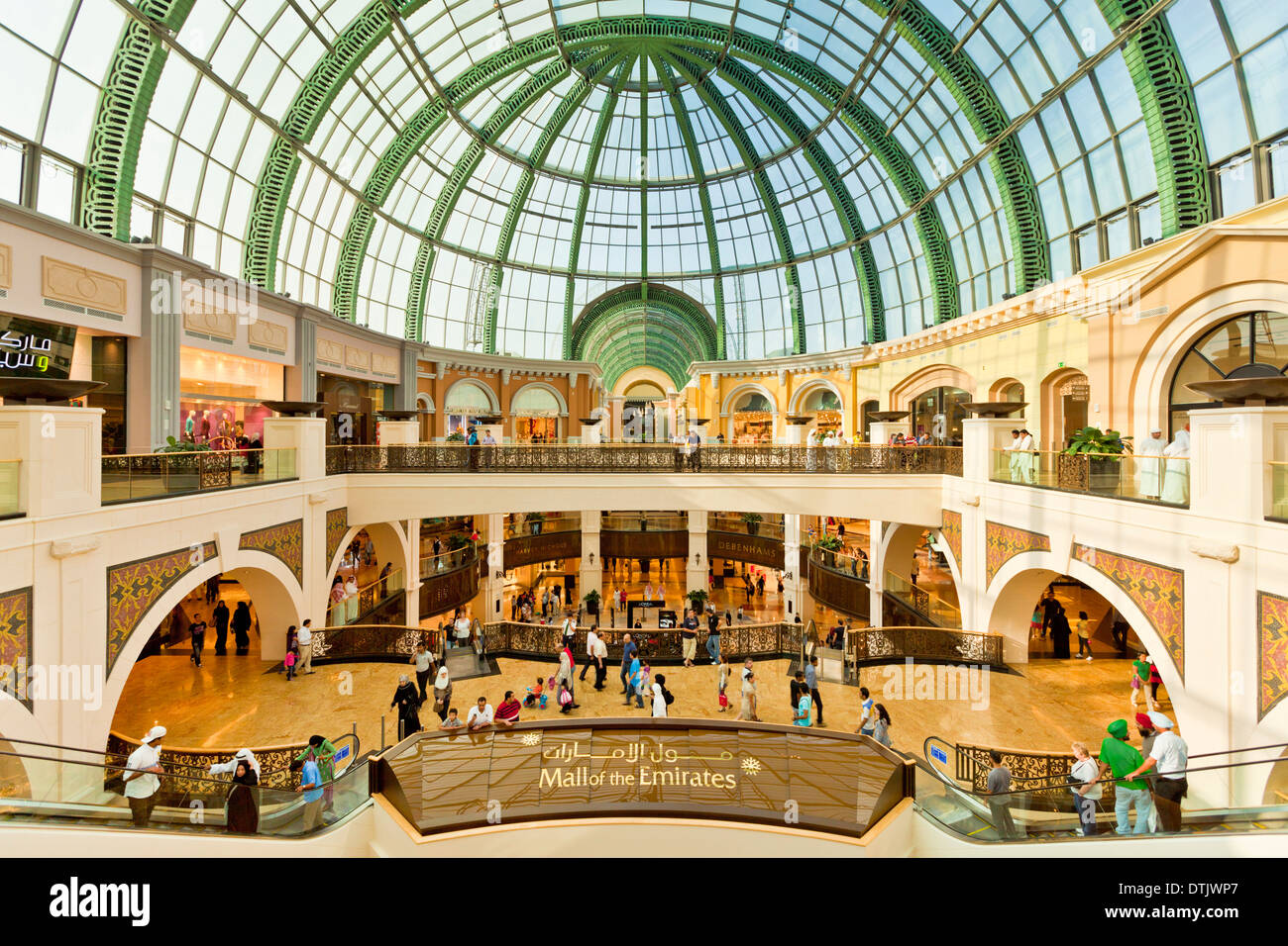 Interieur von der Mall of Emirates Dubai Shopping Mall, Dubai, Vereinigte Arabische Emirate, VAE Naher Osten Stockfoto