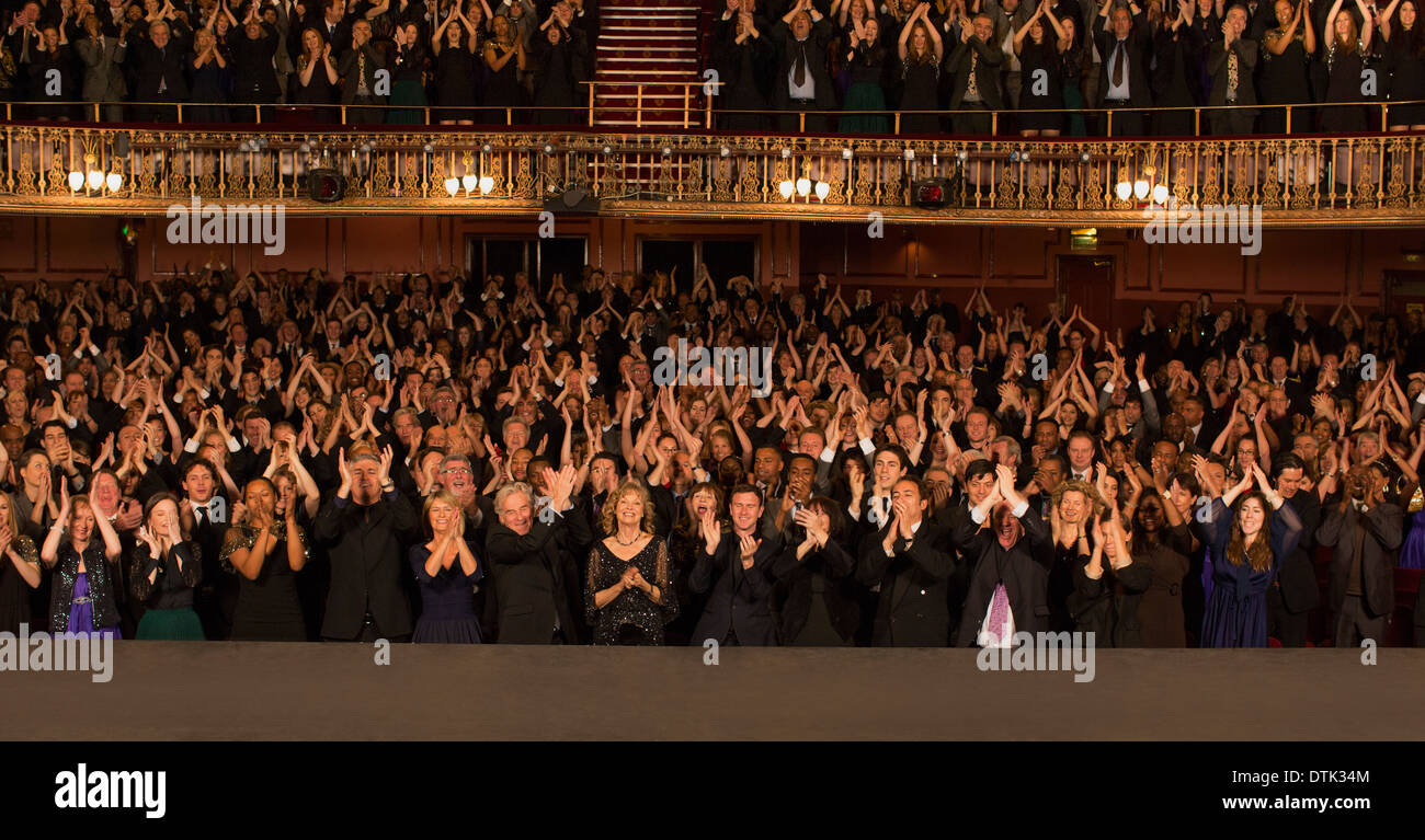 Publikum Beifall im theater Stockfoto
