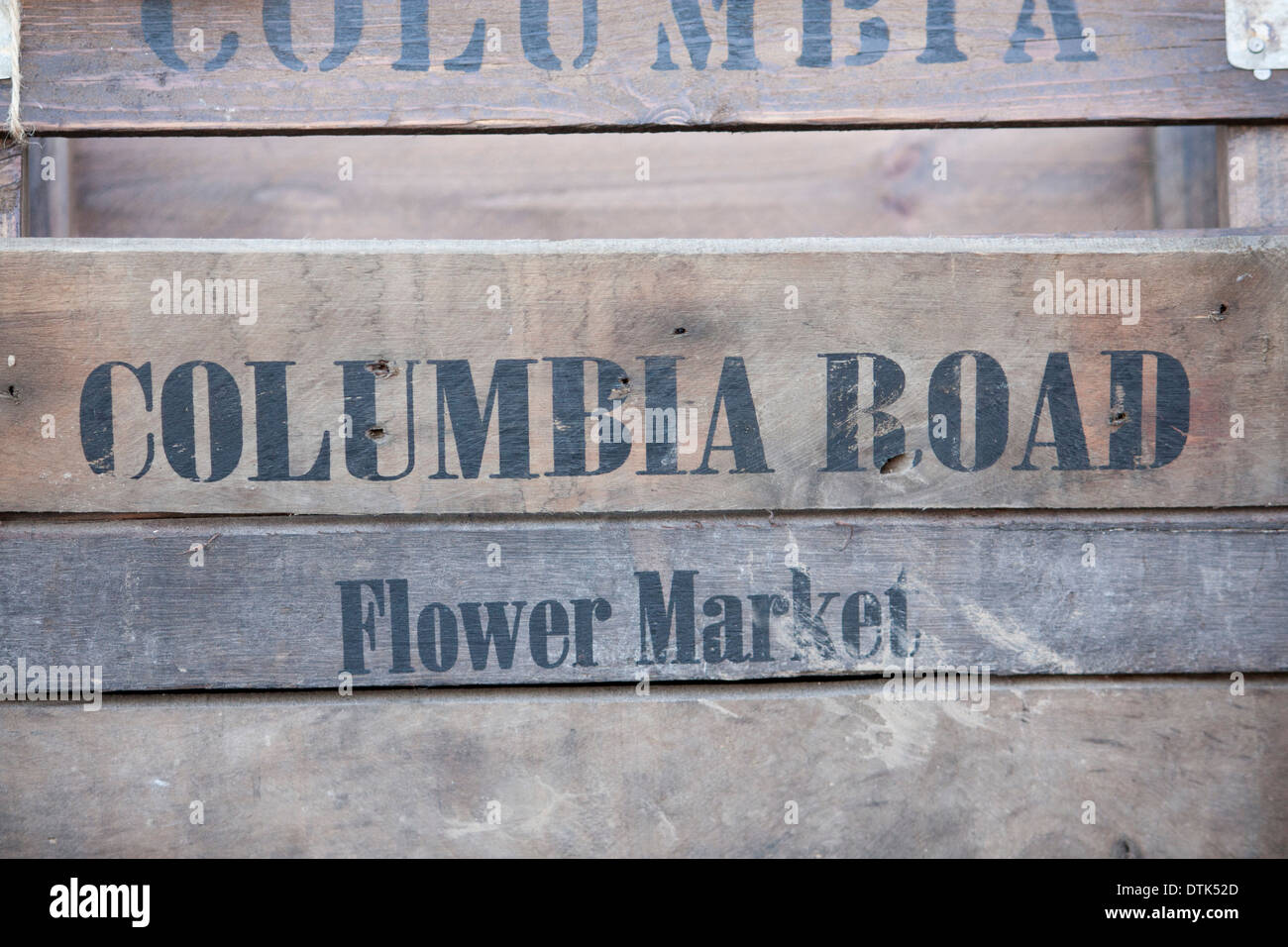 Columbia Road Flower Market hölzernen Blumenkästen mit Markt nennen Bethnal Green East End London England UK Stockfoto