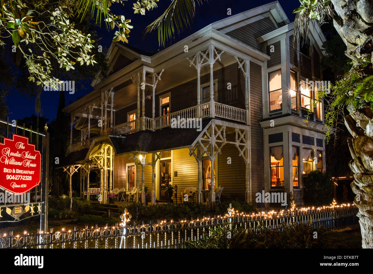 Viktorianischen Haus, The Williams House in der Dämmerung, Fernandina Beach, Florida Stockfoto