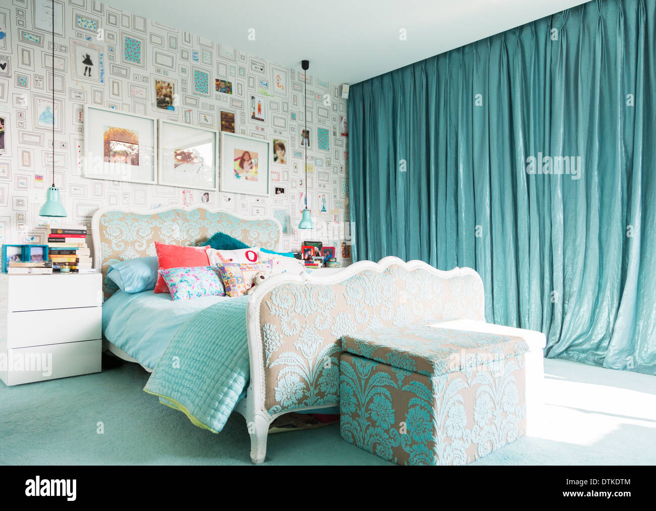 Blaue Schlafzimmer Stockfoto
