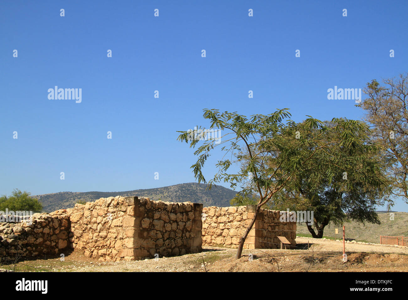 Israel, oberen Galiläa, Tel Hazor, ein Weltkulturerbe, dem salomonischen Stadttor auf dem 10. Jahrhundert v. Chr. datiert Stockfoto