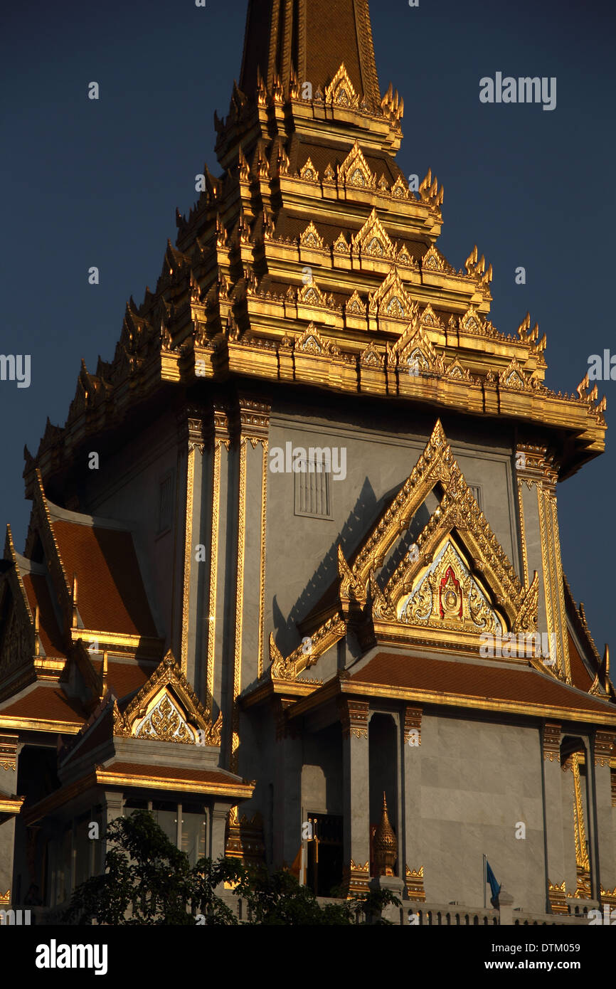 Goldene Pagode am Tempel des goldenen Buddha (Wat Traimit) in Bangkok Stockfoto