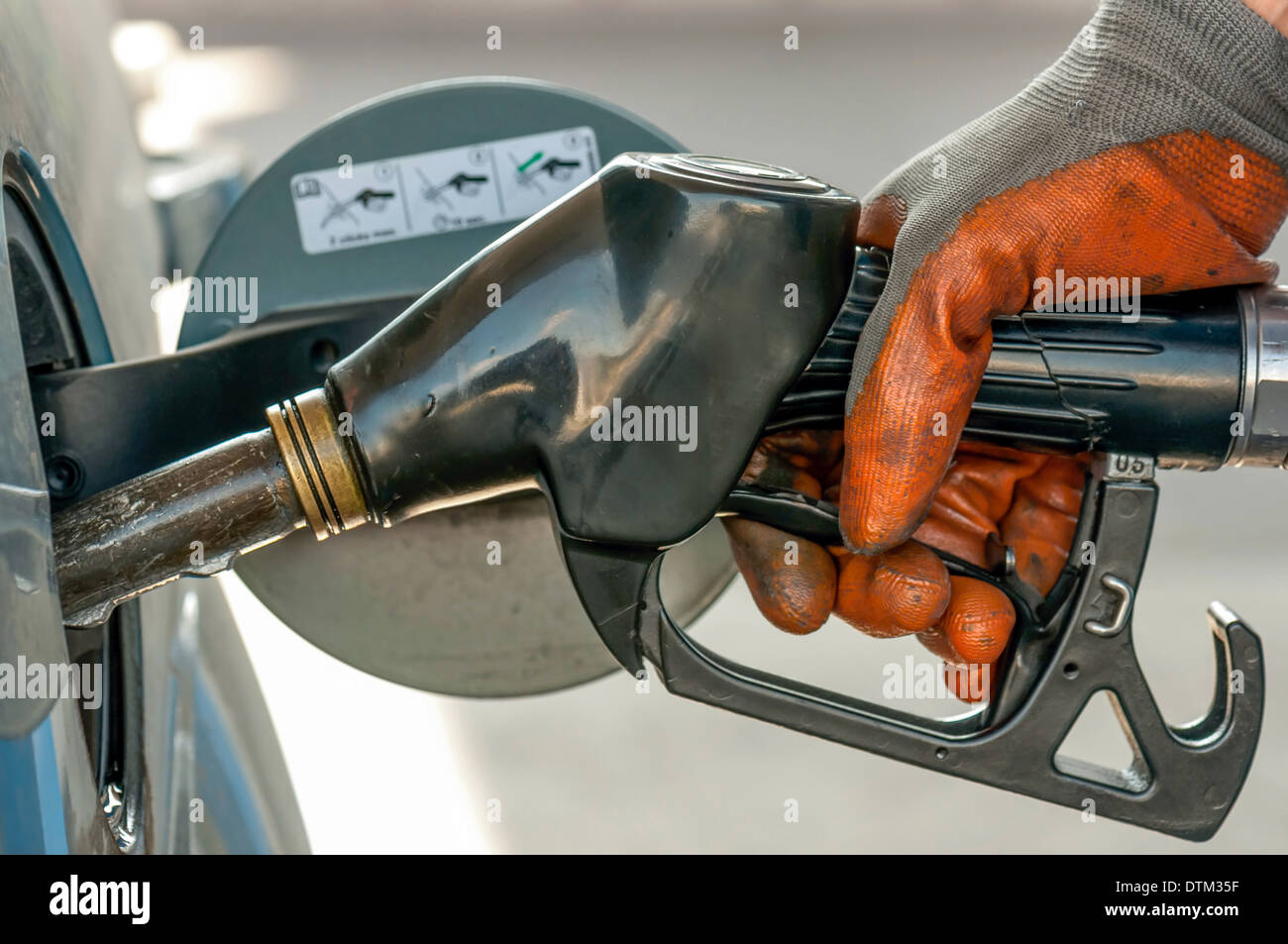 Das Auto Nachfüllen Stockfoto