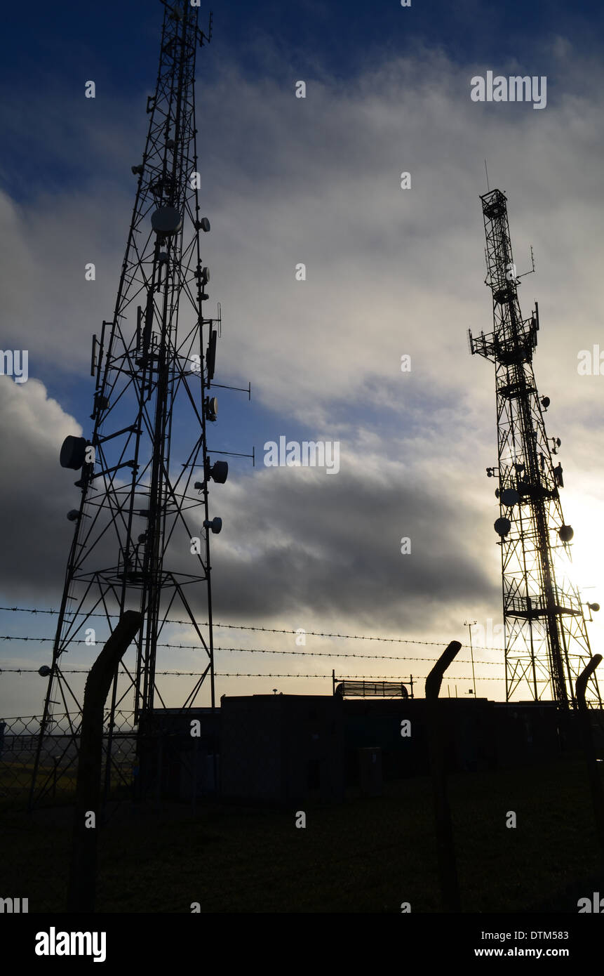 Kommunikationsmasten auf Firle Beacon Sussex. Stockfoto