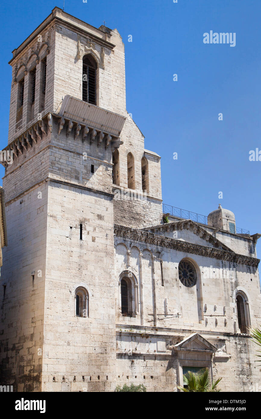 Kathedrale Notre-Dame et St. Castor von Nimes, Frankreich. Stockfoto