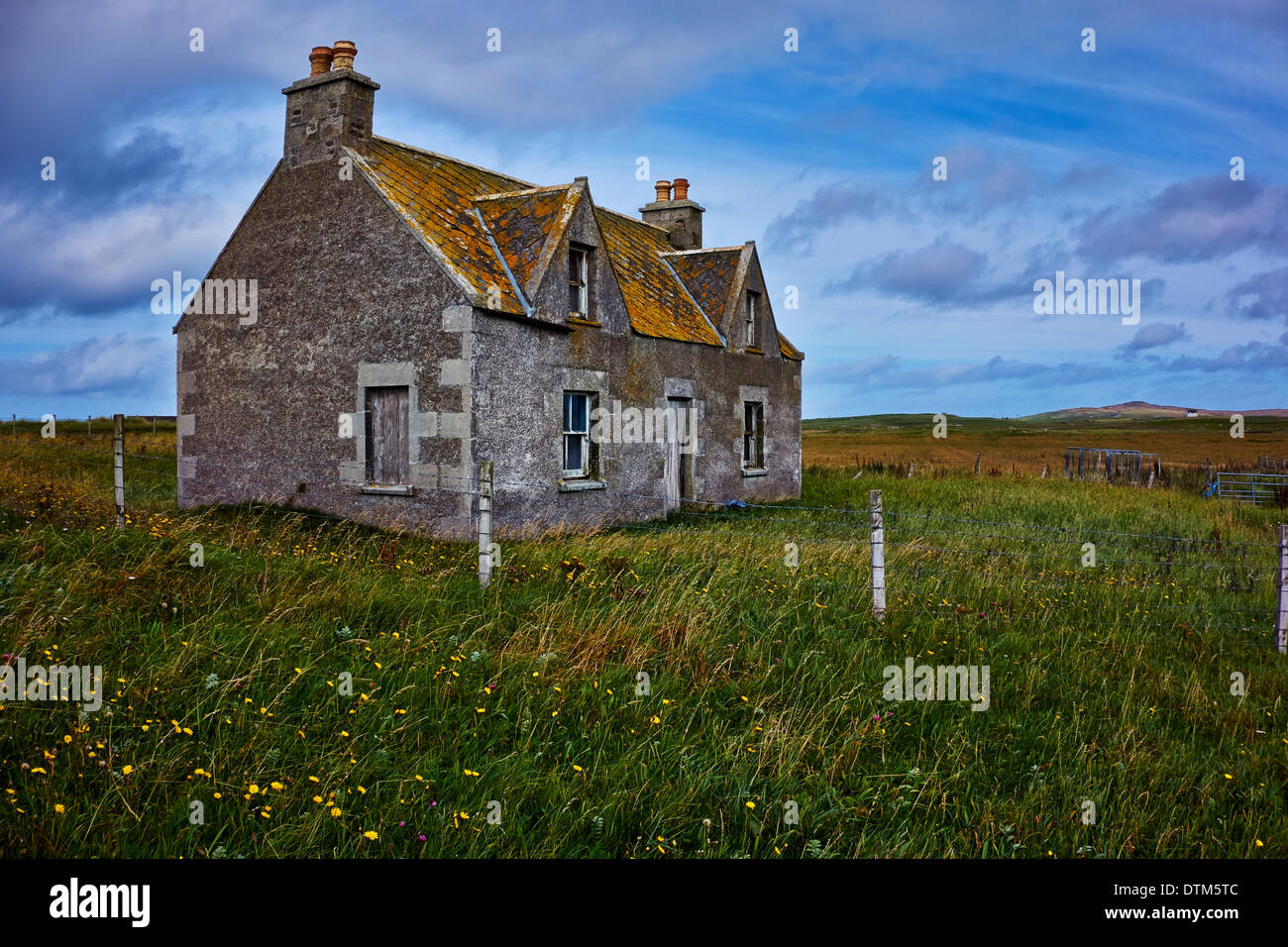 Einem alten, verlassenen Bauernhaus auf South Uist in den äußeren Hebriden, Schottland, Großbritannien. Stockfoto