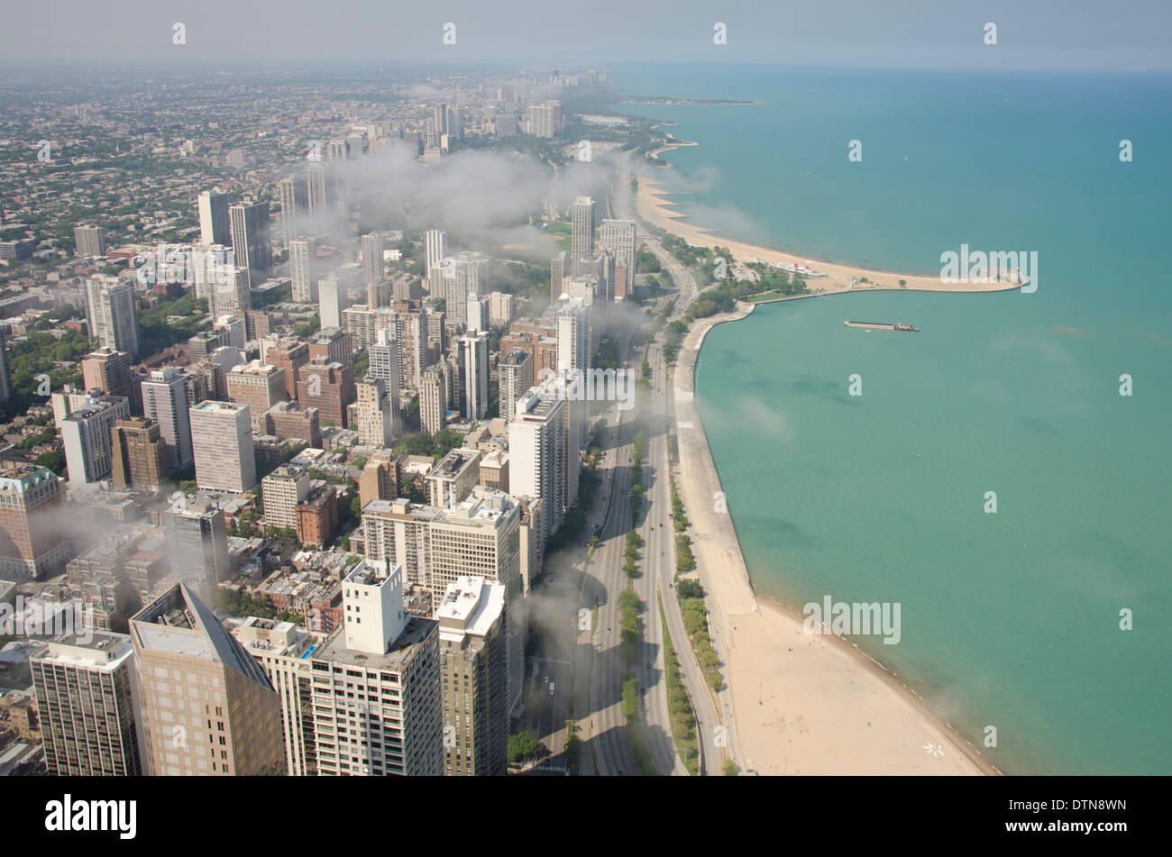 Illinois, Chicago, John Hancock Observatory, 875 N. Michigan Ave. Lake Michigan-Blick vom Wahrzeichen 94-geschossige Gebäude. Stockfoto