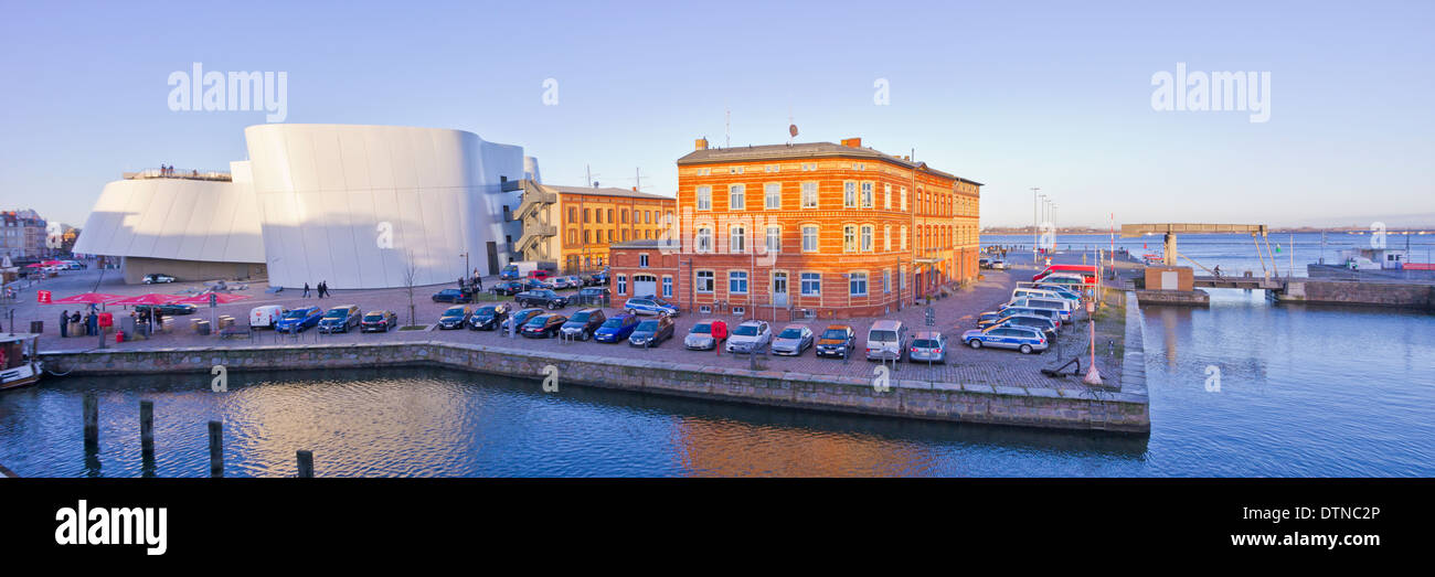 Kanal querkanal des hafens Fotos und Bildmaterial in hoher Auflösung