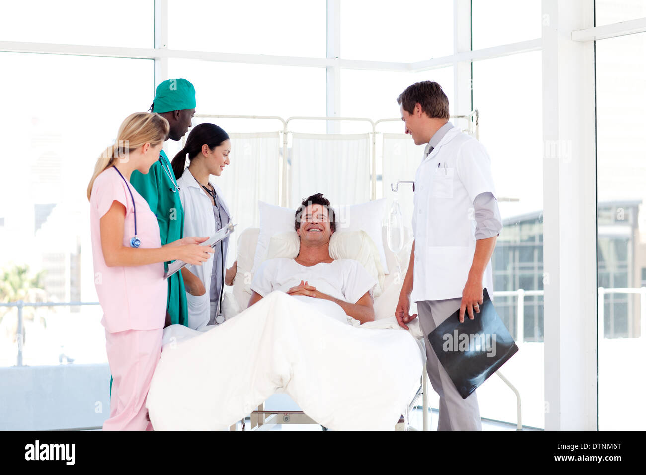 Abstimmung zwischen Chirurg und patient Stockfoto