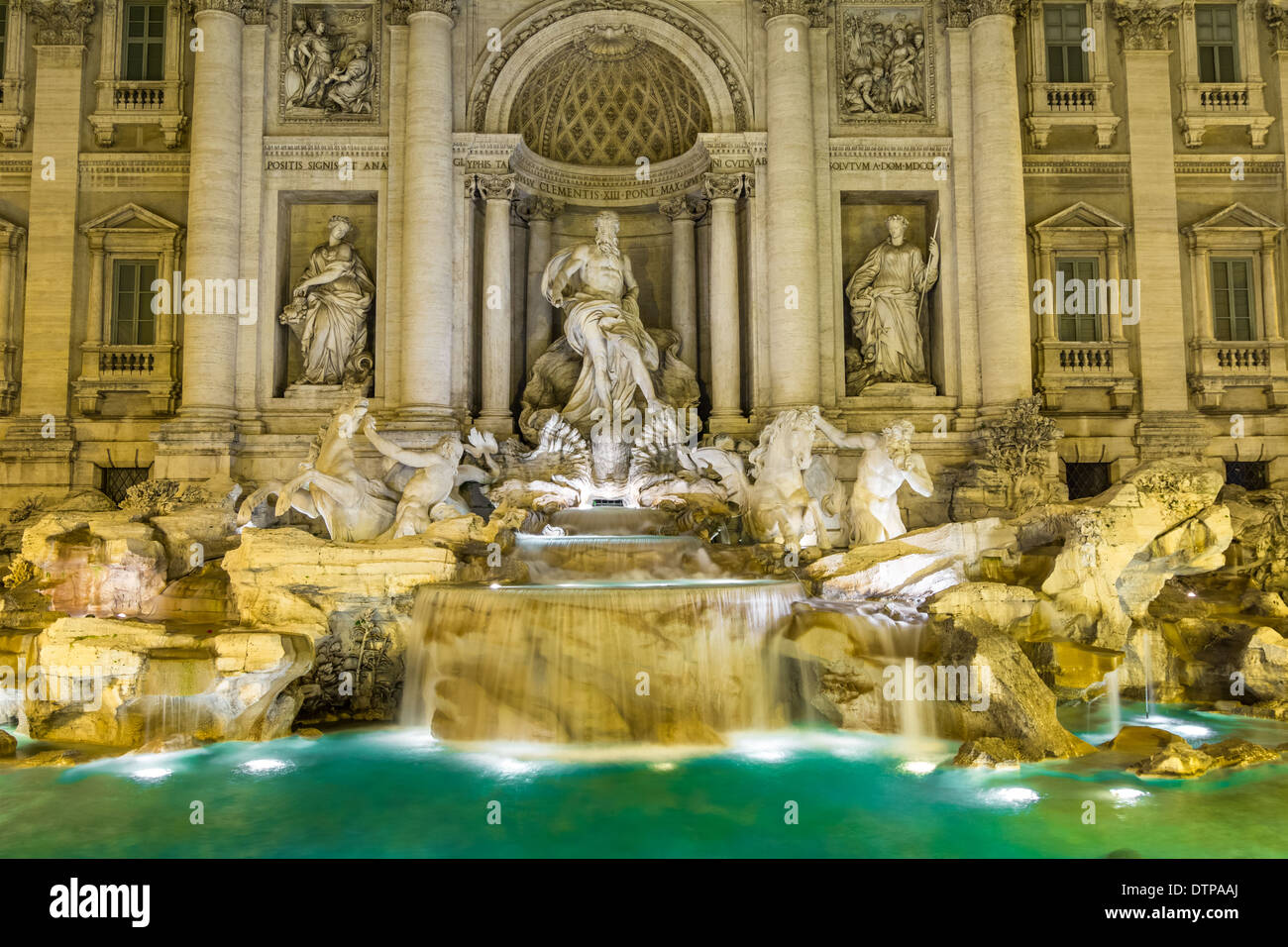 Neptun-Statue den Trevi-Brunnen in Rom Italien Stockfoto