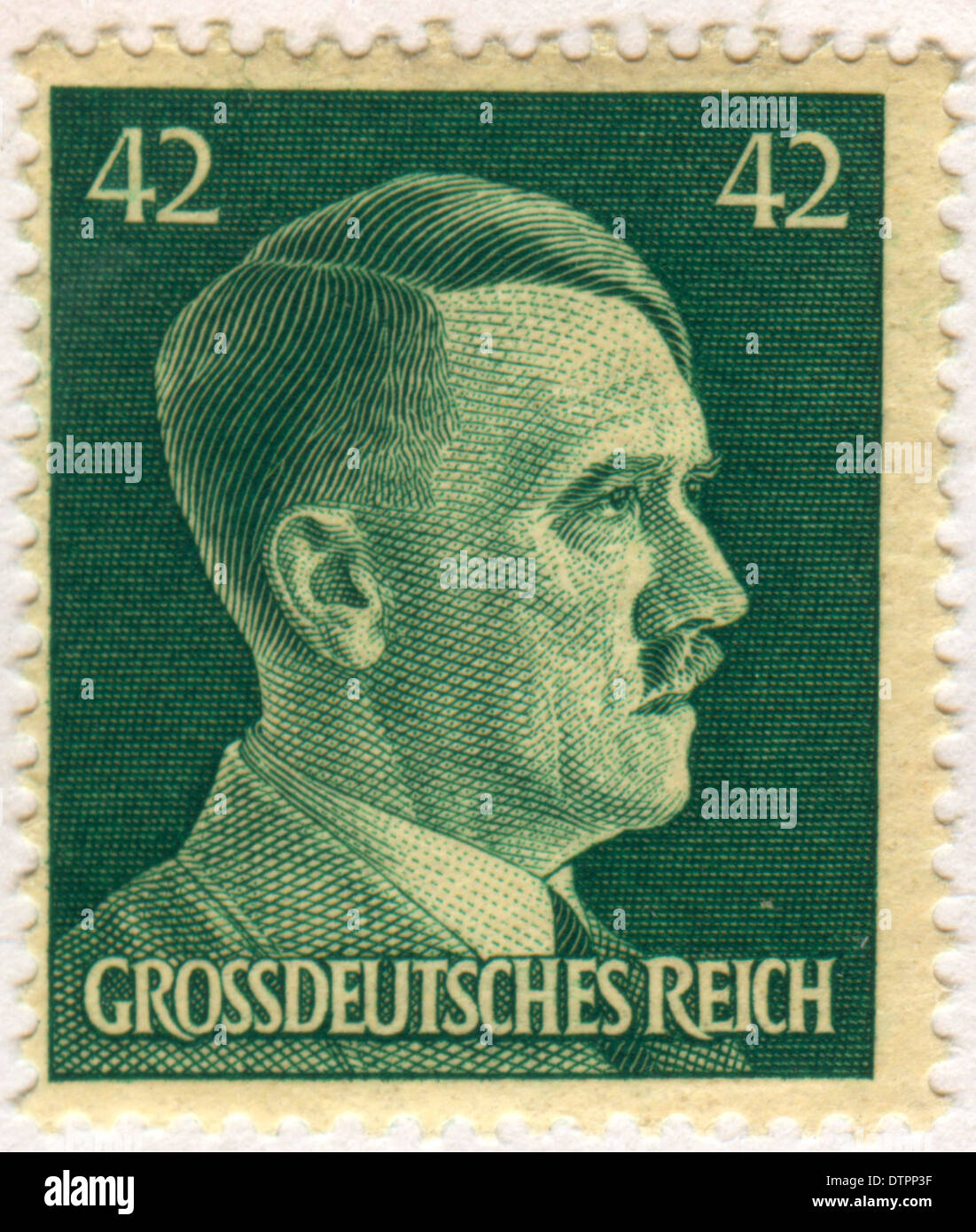 Deutschen Briefmarke aus dem NS-Regime, die das Bild von Adolf Hitler Stockfoto