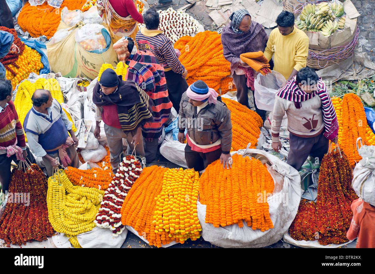 Verkäufern, Blumenmarkt, Kolkata, Indien. Stockfoto