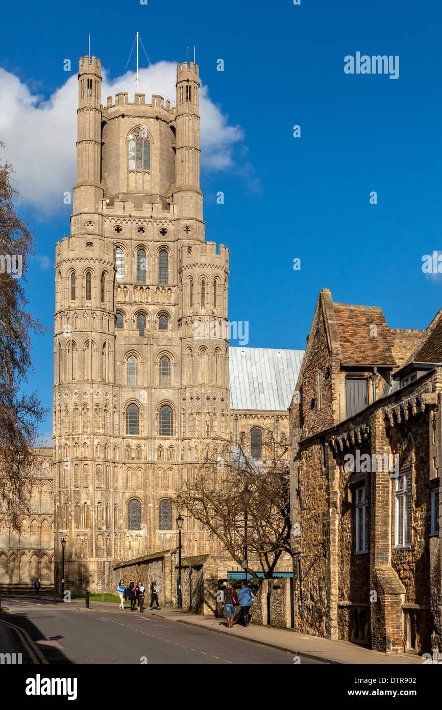 Ely Kathedrale Westturm aus 'Gallery', Ely, Cambridgeshire, England Stockfoto