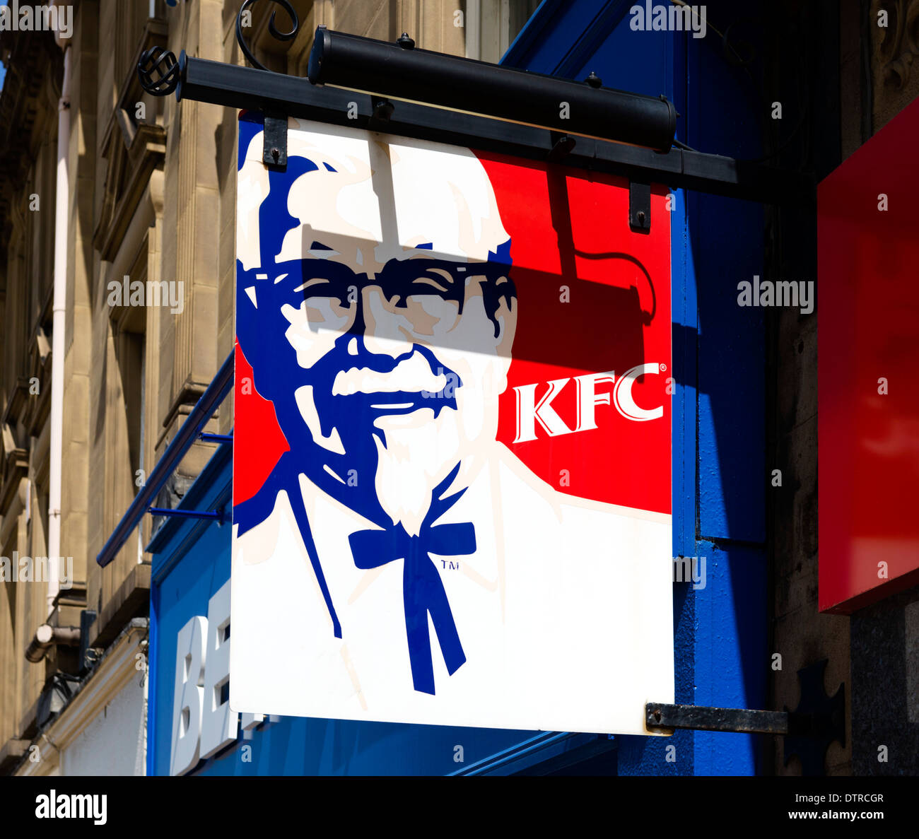 KFC-Restaurant in der Stadtzentrum, Huddersfield, West Yorkshire, England, UK Stockfoto