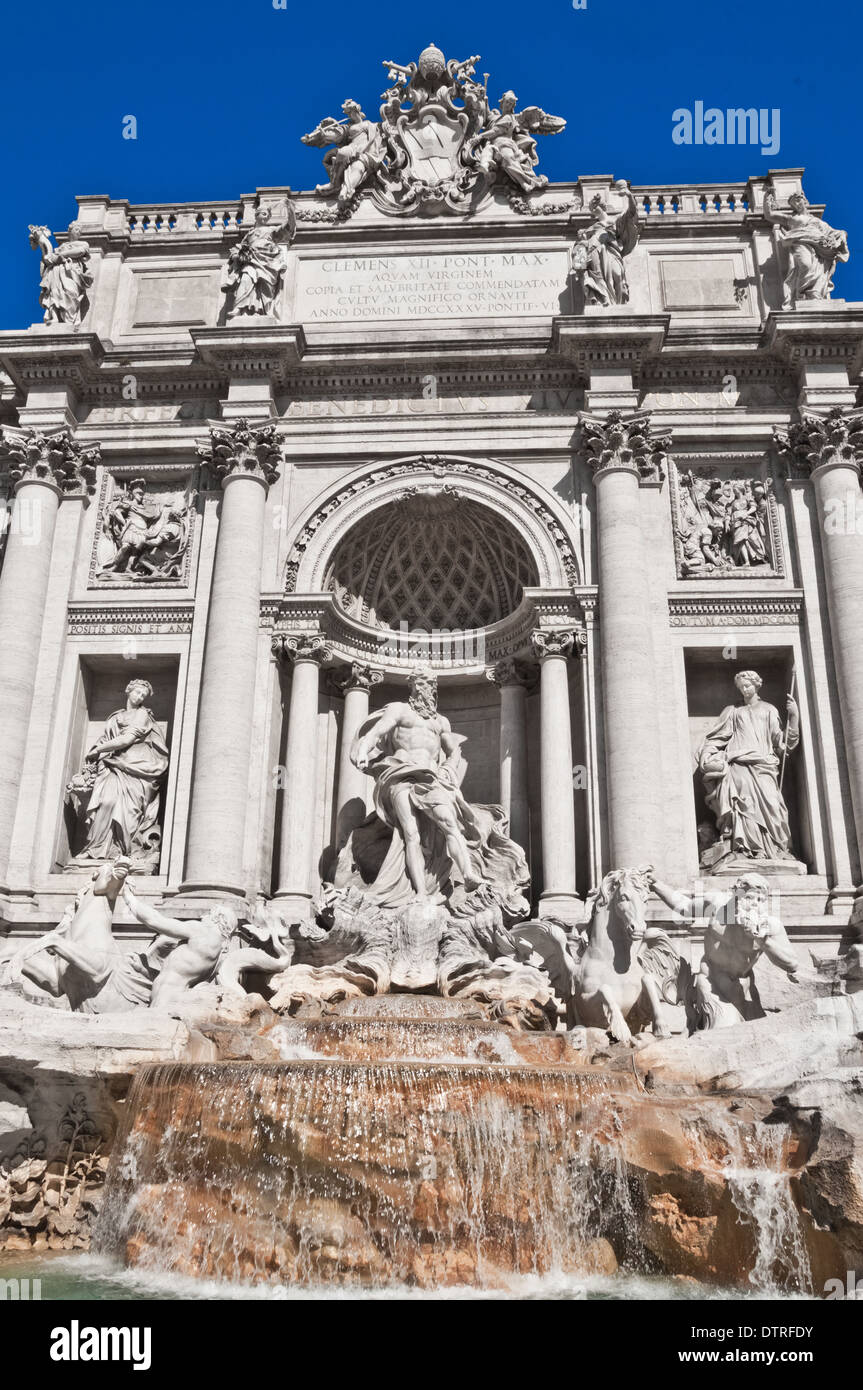 Neptun-Statue den Trevi-Brunnen in Rom Italien Stockfoto