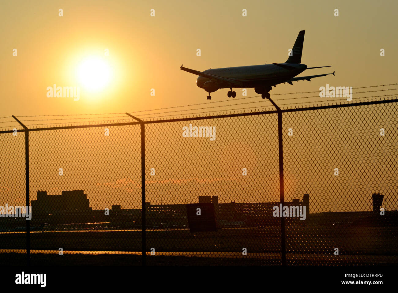 Flugreisen Sie in Philadelphia International Airport in Philadelphia, Pennsylvania. Stockfoto