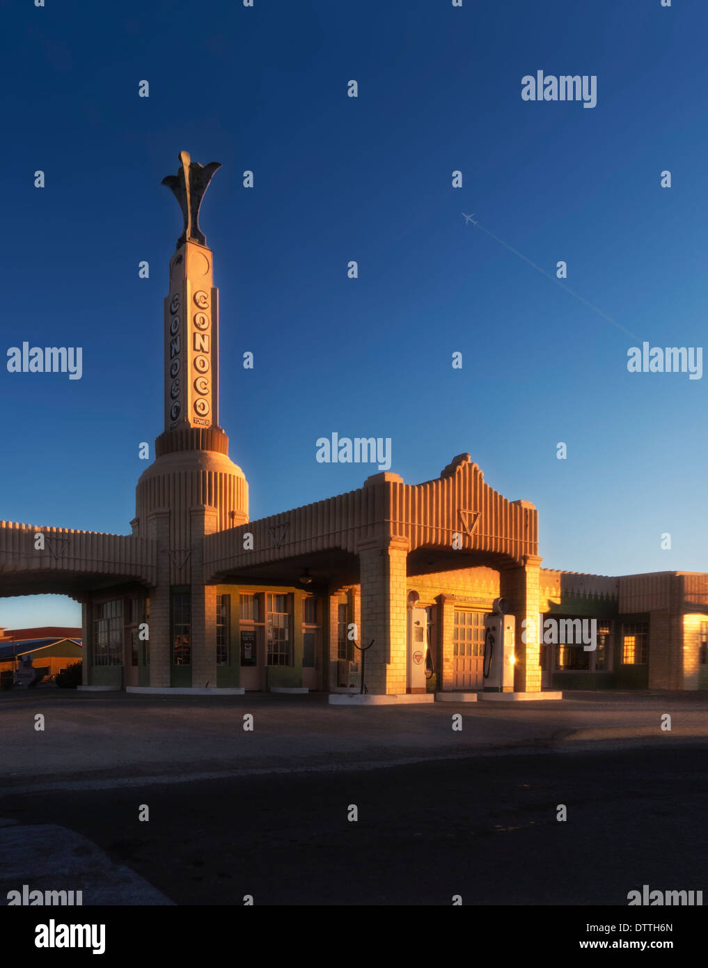 Die klassische Conoco-Tankstelle im Shamrock Oklahoma auf der alten Route 66 Stockfoto