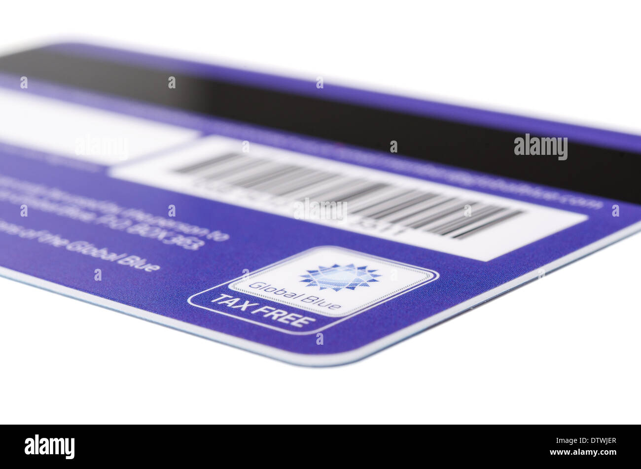 München, Deutschland - 24. Februar 2014: Rückseite des Tax Free Plastikkarte "Global Blue" mit Logo. Isoliert auf weiss. Stockfoto
