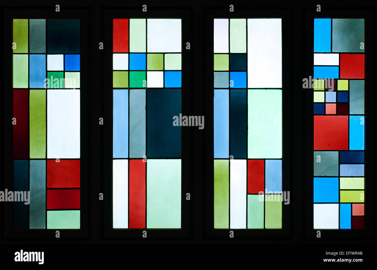 Glasmalerei Geometrisch Stockfotos und -bilder Kaufen - Alamy